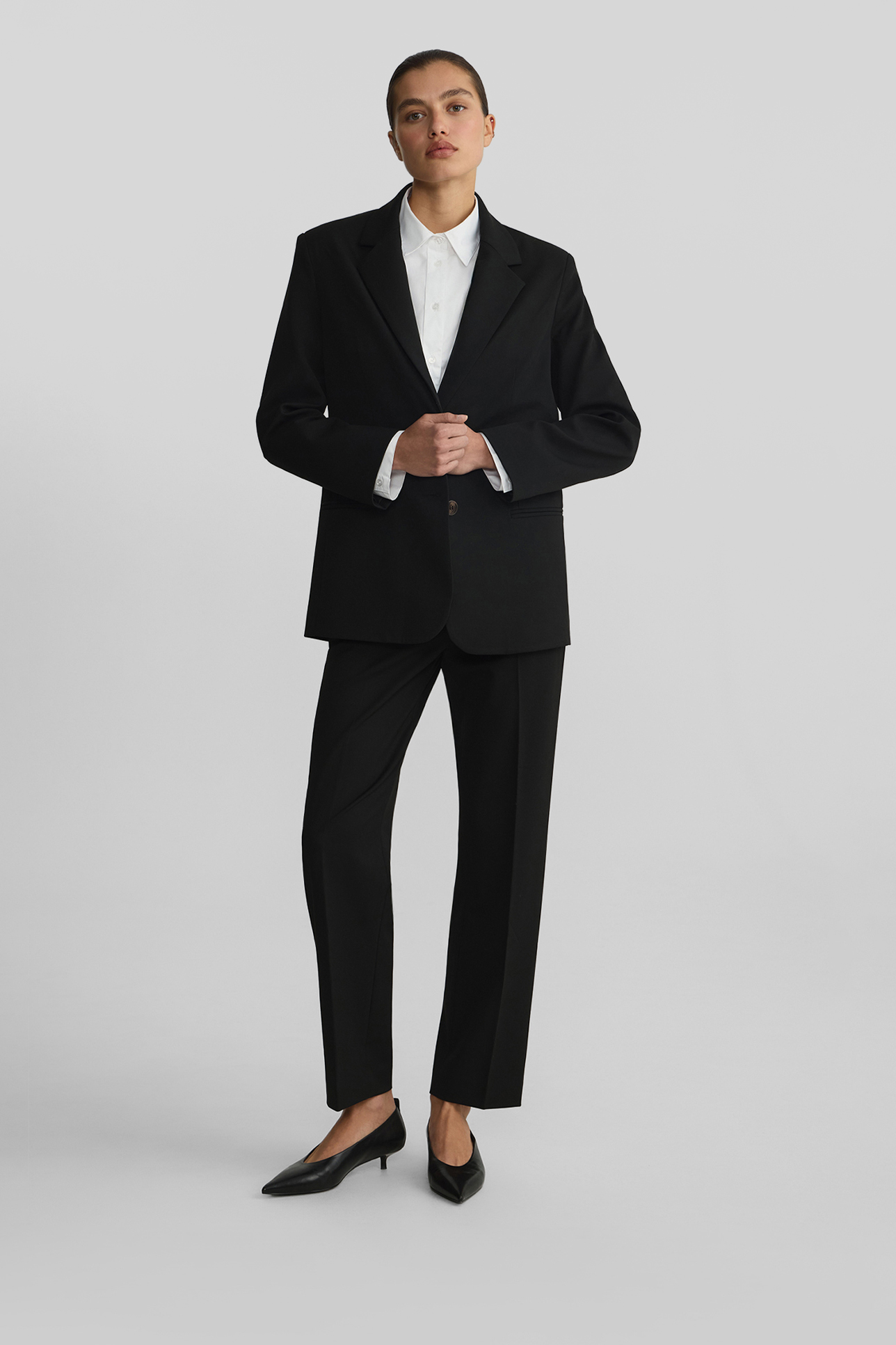 Жакет прямого силуэта черного цвета, XS
Жакет прямого силуэта черного цвета, XS