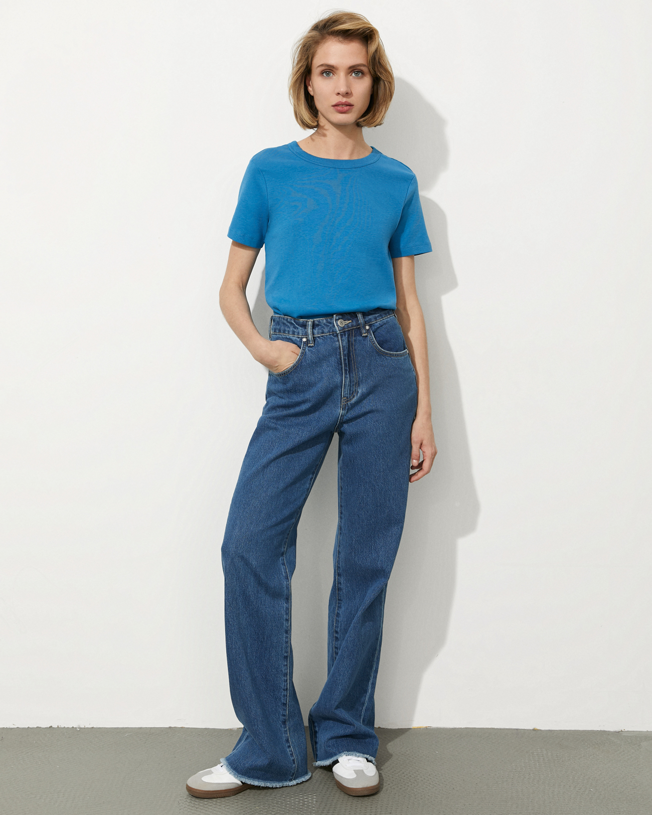 Футболка базовая синего цвета, L
Футболка базовая синего цвета, L