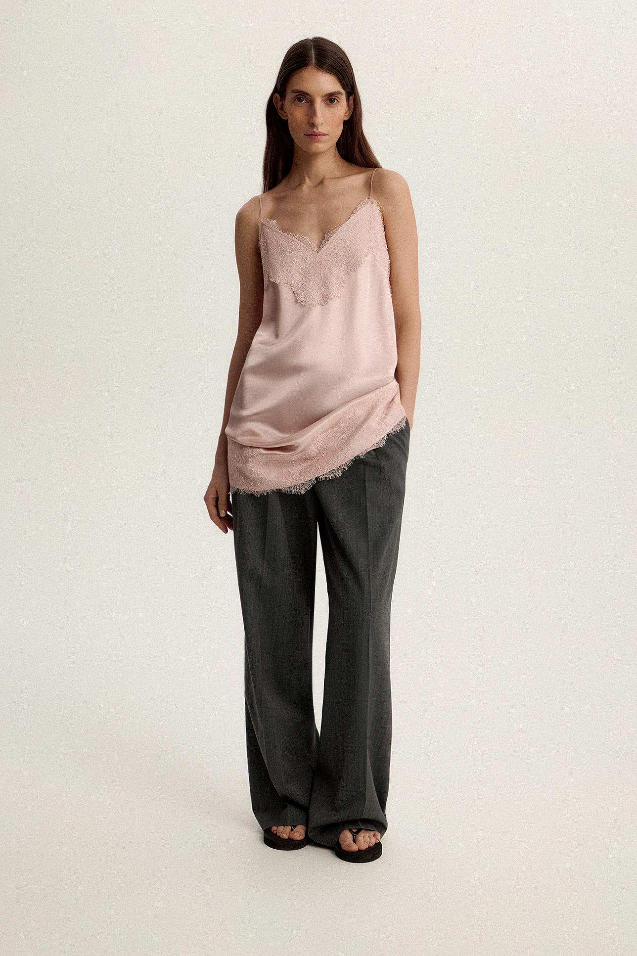 Мини-комбинация с кружевом, XS
Мини-комбинация с кружевом, XS