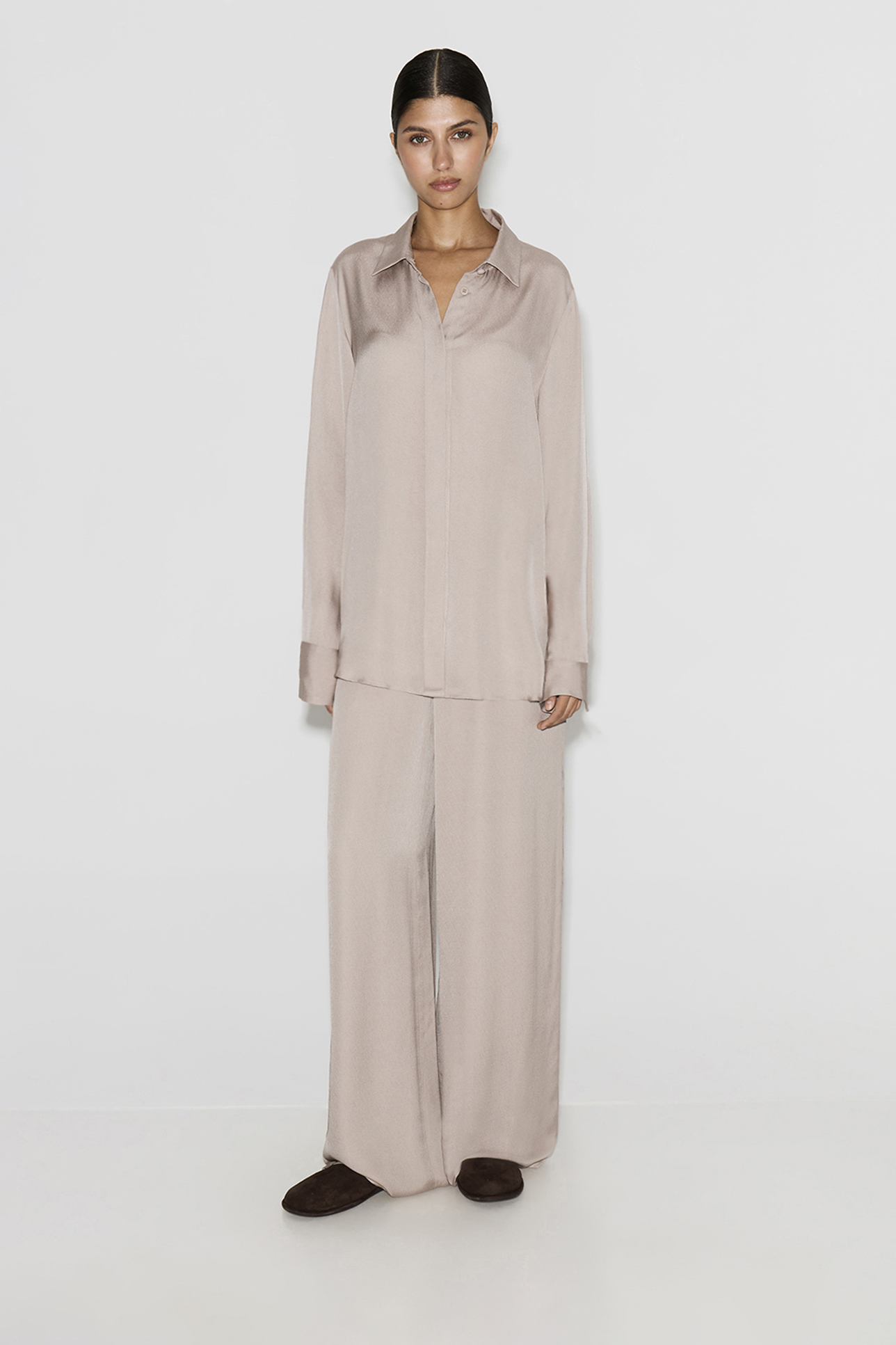 Блуза кофейного цвета, XS
Блуза кофейного цвета, XS