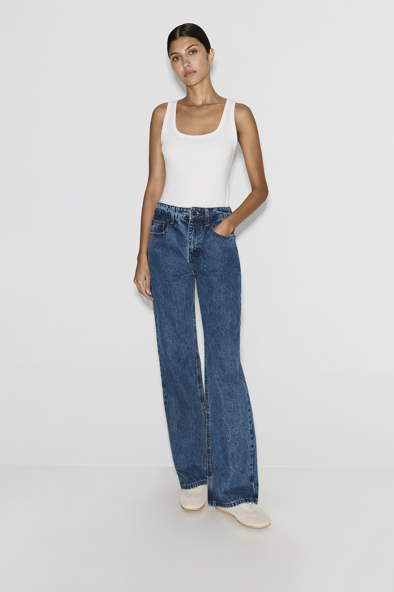 

Джинсы Straight Fit ST200 синего цвета, 28/32