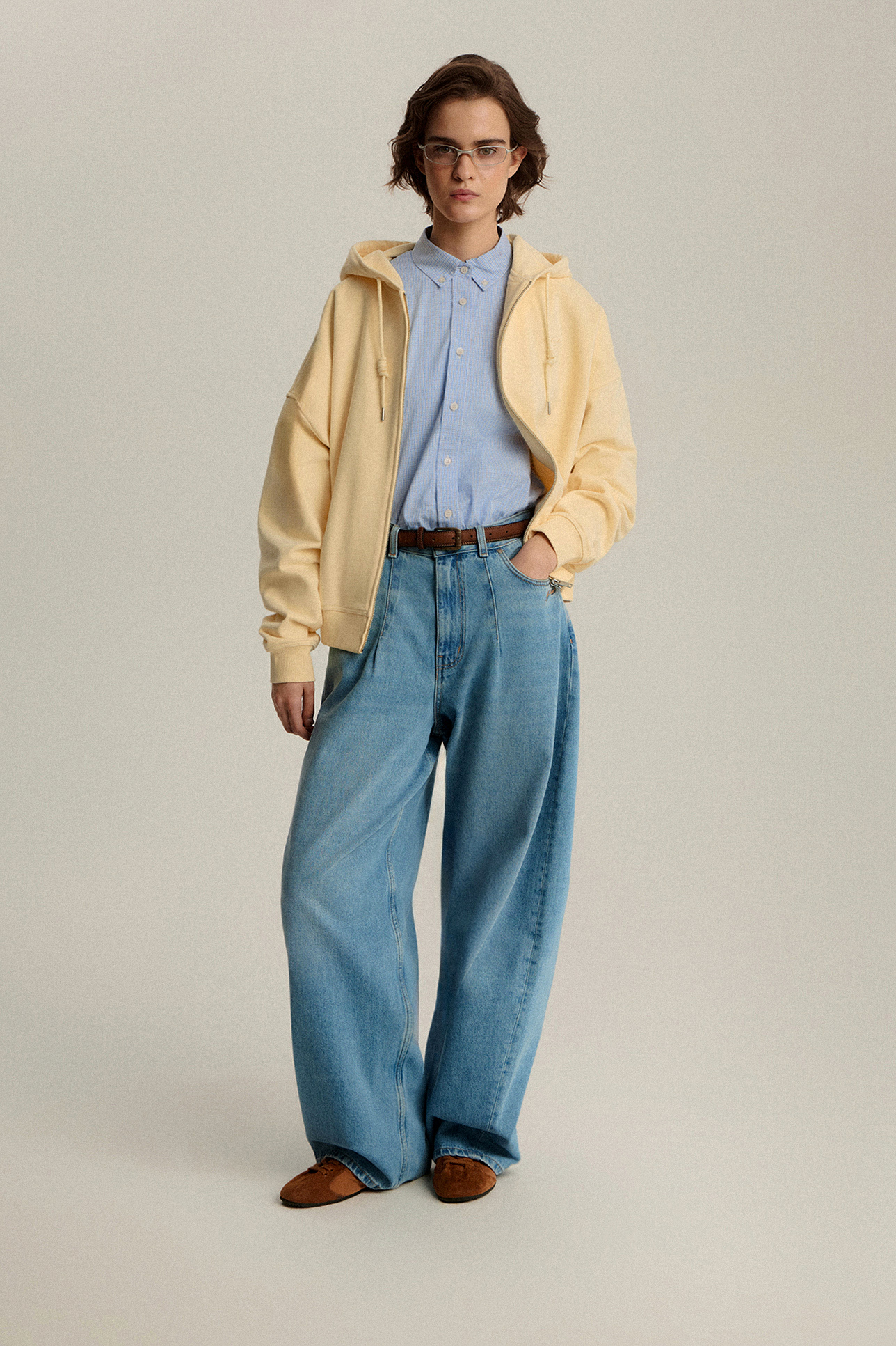 

Худи на молнии с вышивкой, S