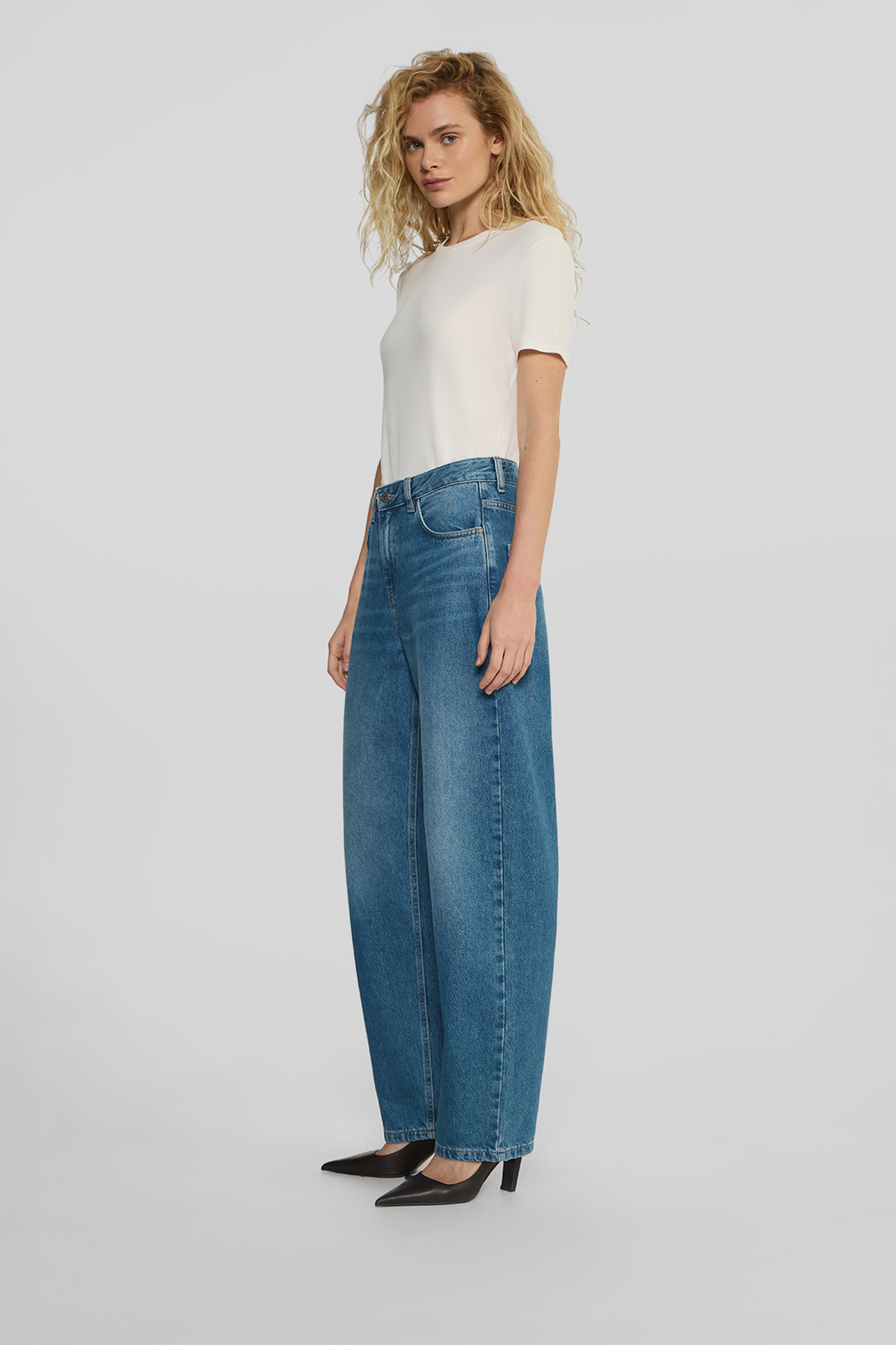 

Джинсы Tailored Balloon BL200 синего цвета, 25/32