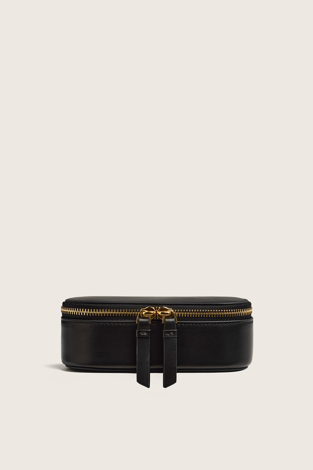 

Маленькая косметичка из кожи, OS