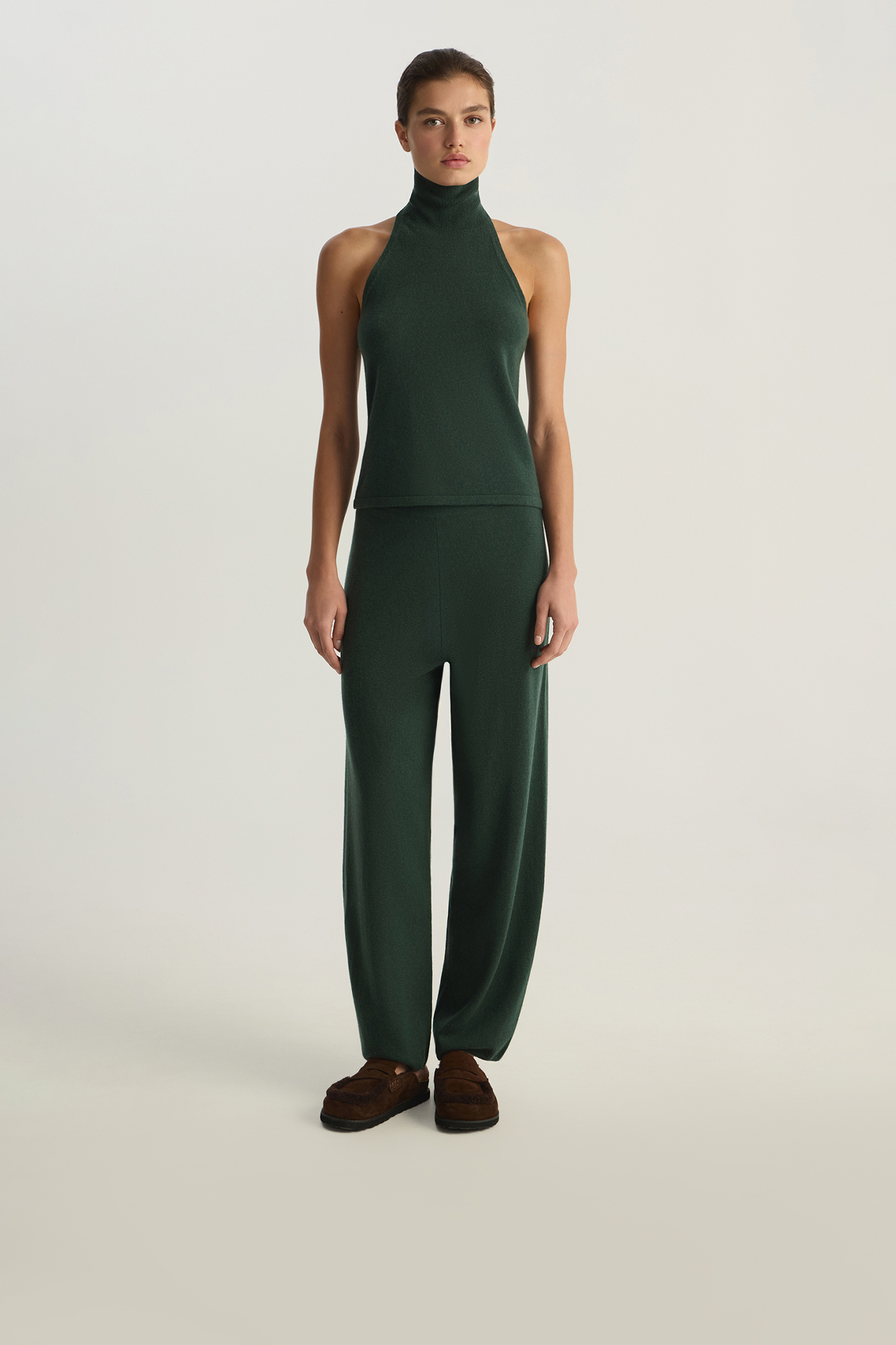 

Топ-халтер из кашемира изумрудного цвета, S