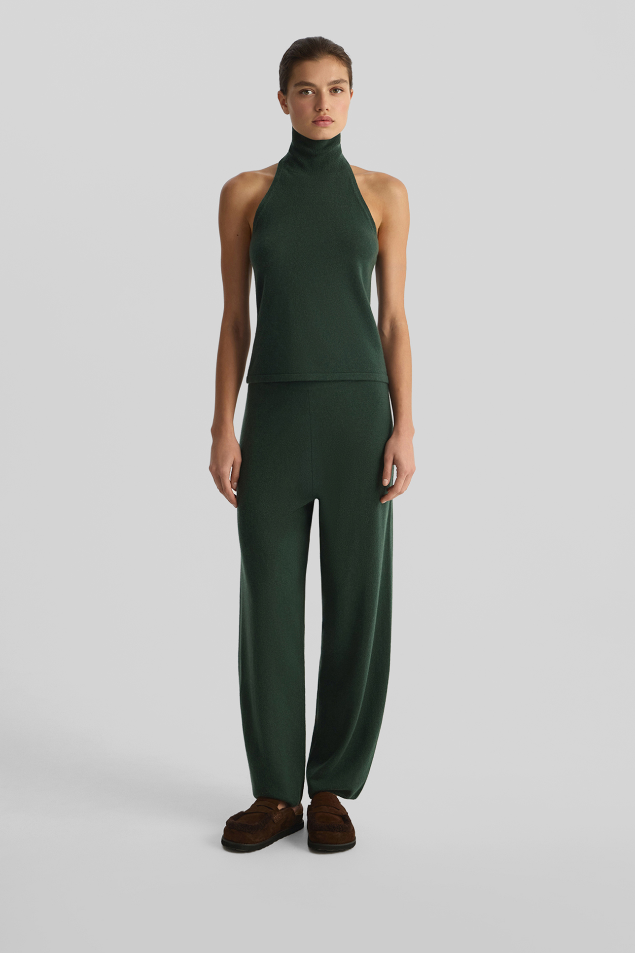 

Топ-халтер из кашемира изумрудного цвета, L