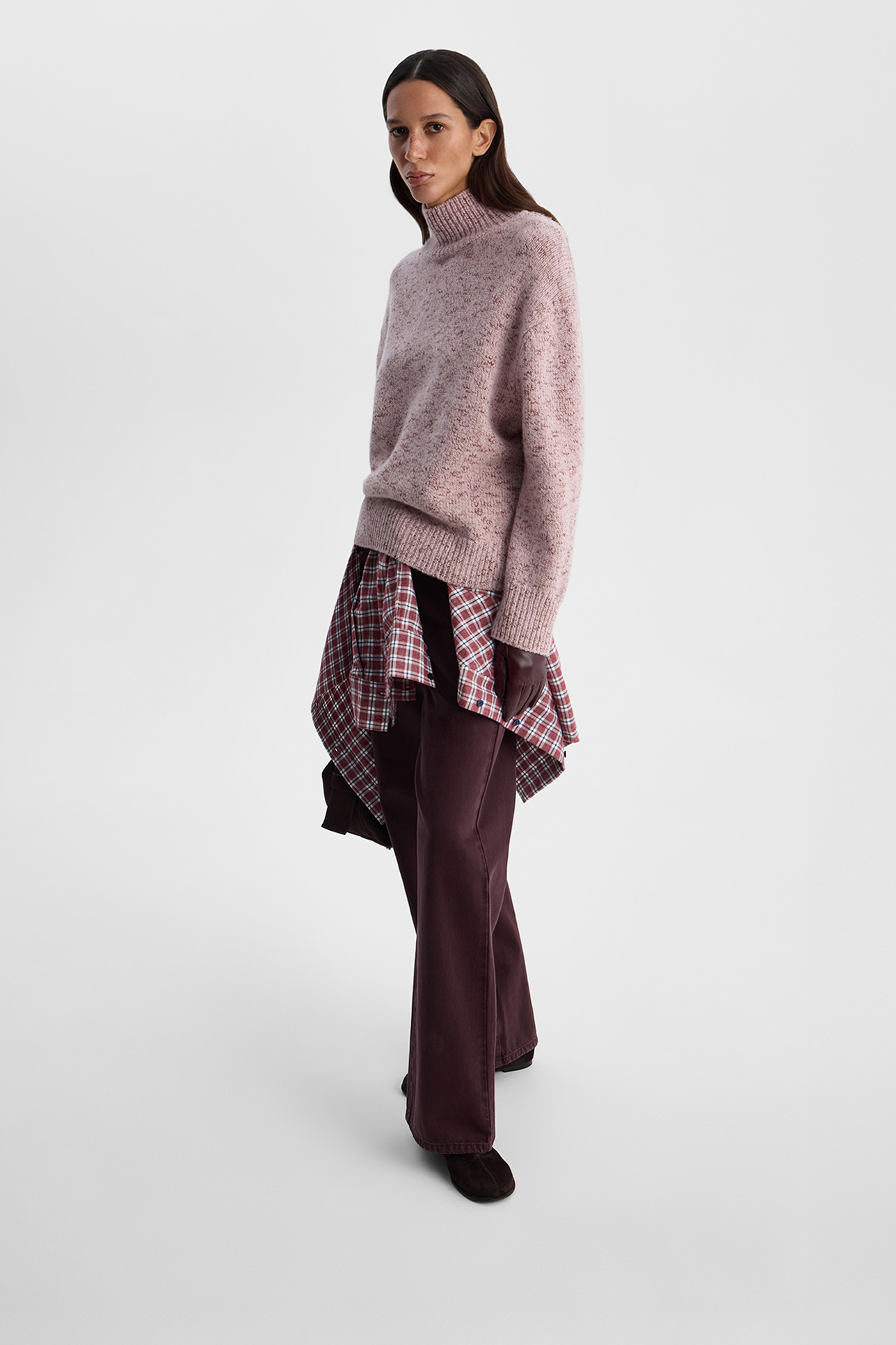 

Свитер из меланжевой пряжи бледно-розового цвета, S