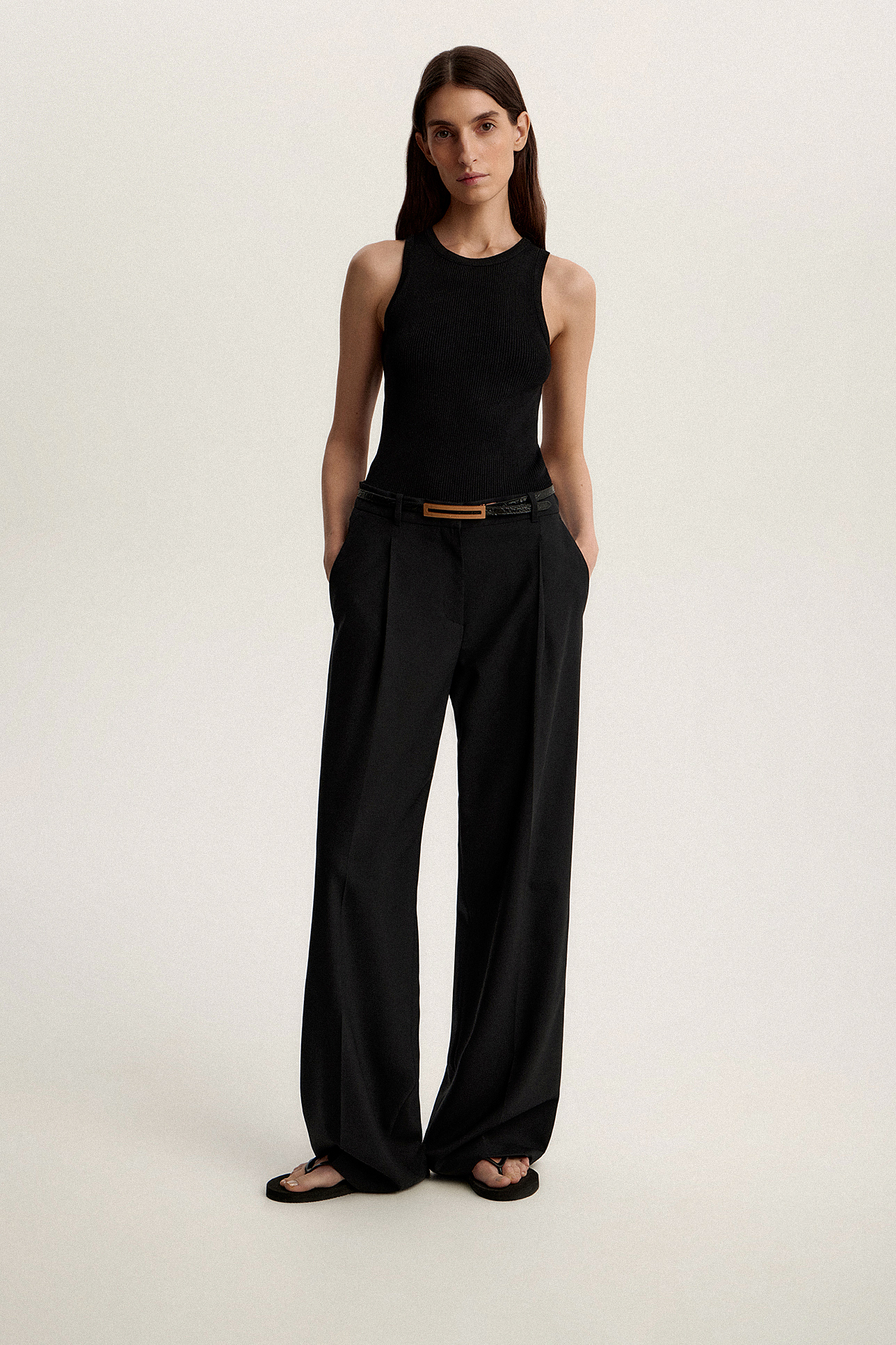 

Брюки со стрелками черного цвета, XS