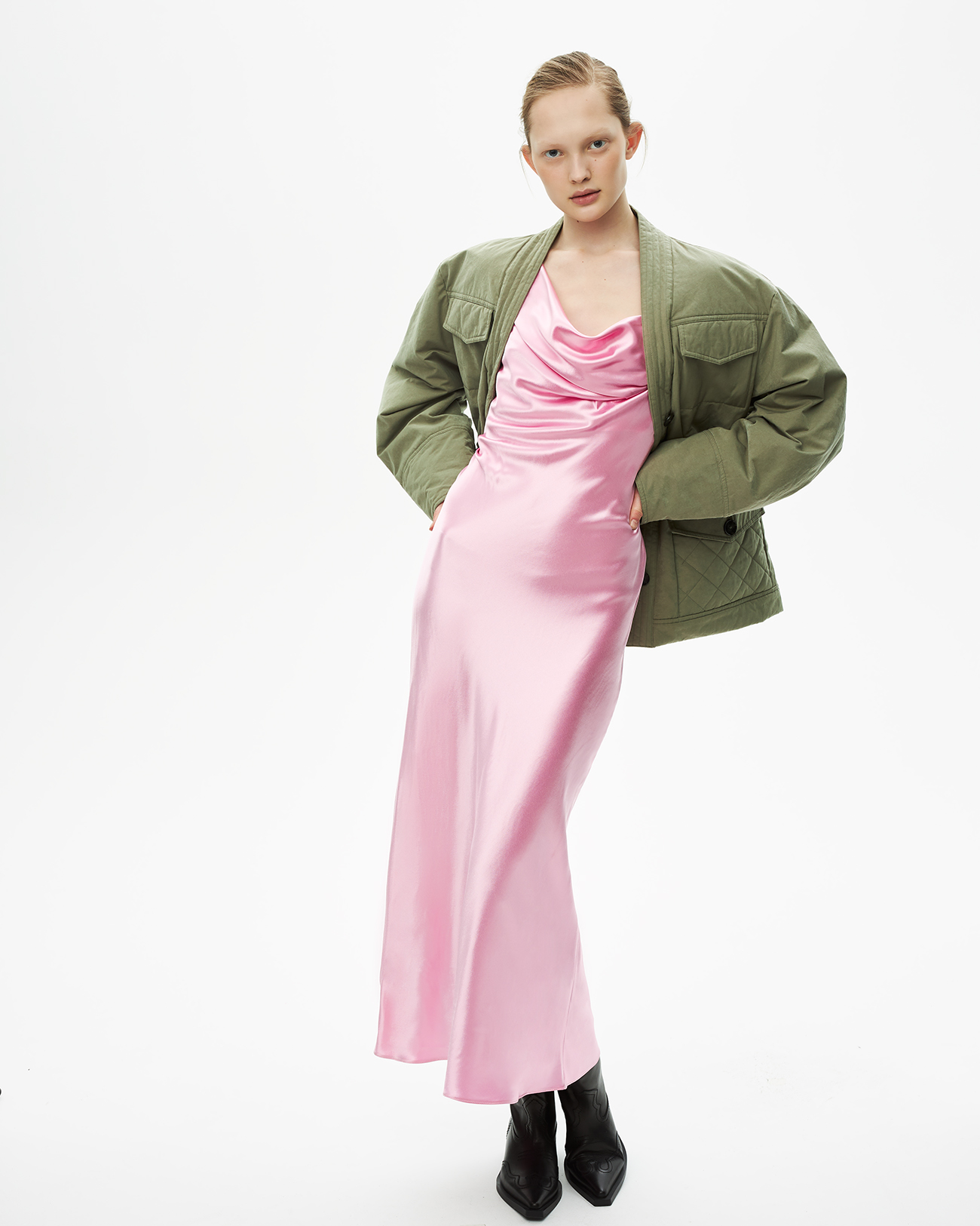 

Платье-комбинация асимметричное розового цвета, M