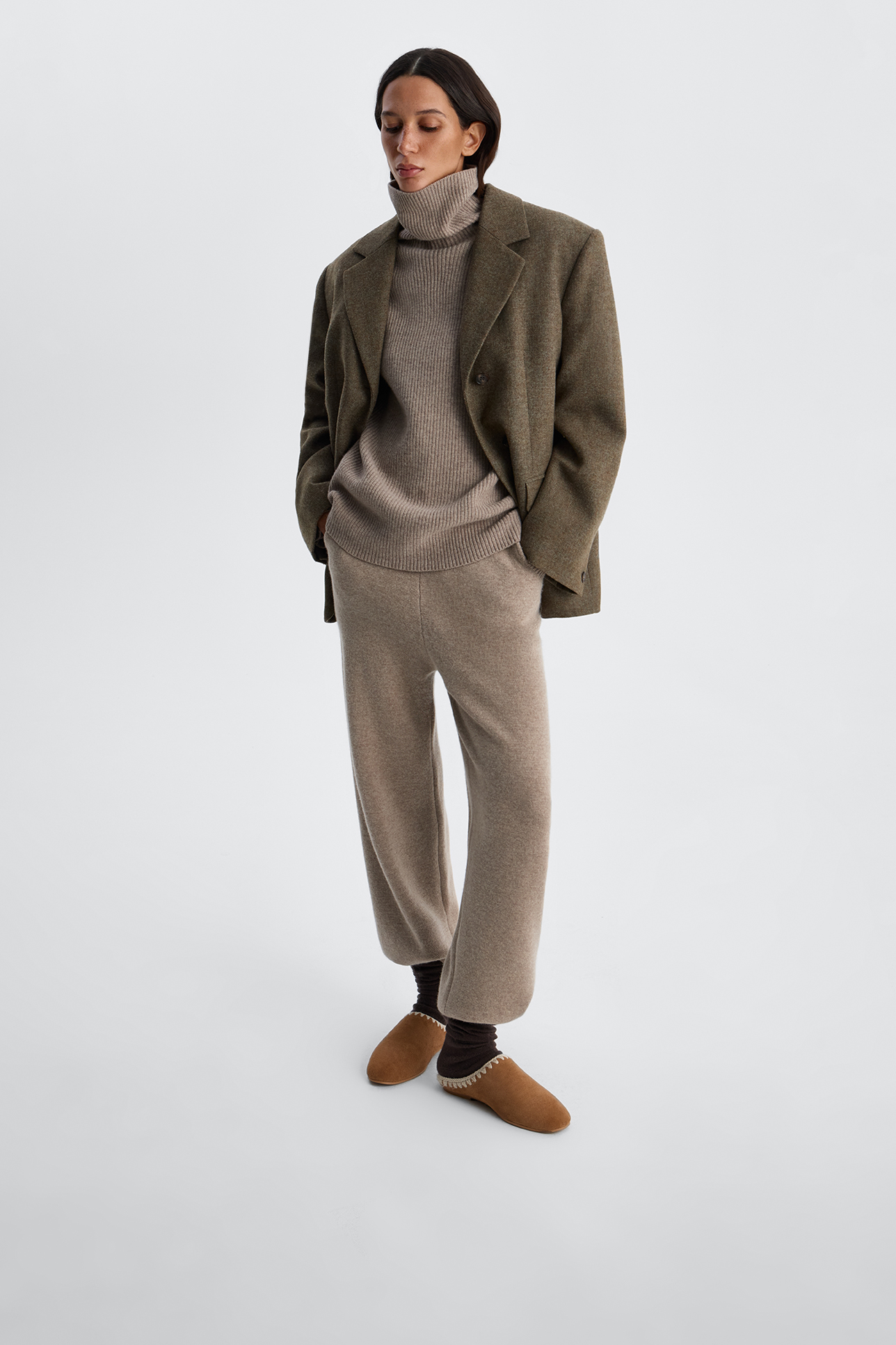 

Свитер oversize с широким рукавом серо-бежевого цвета, L