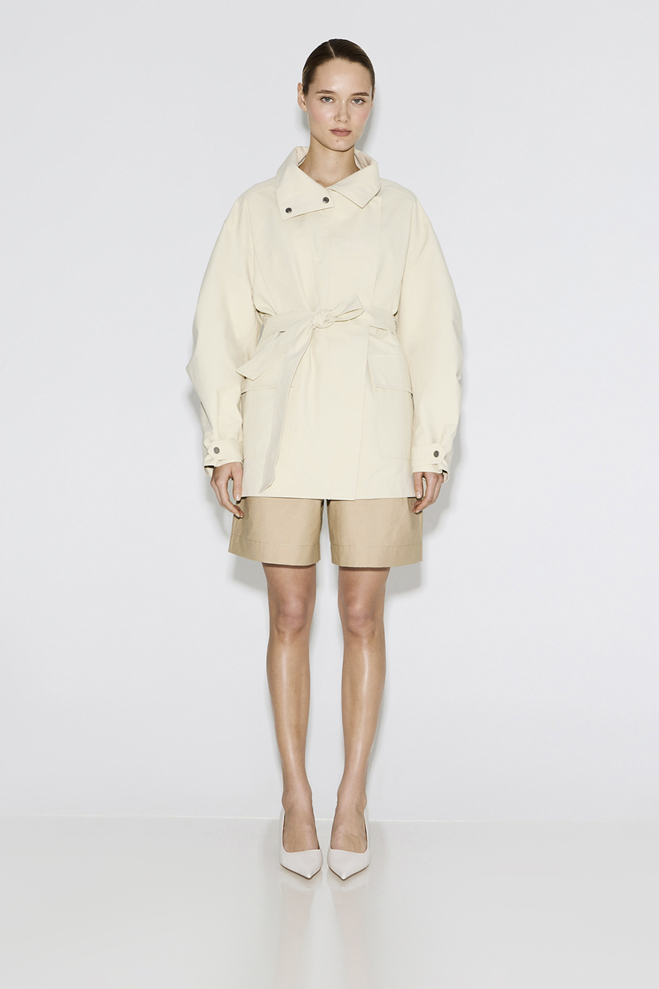 

Куртка-парка светло-бежевого цвета, L