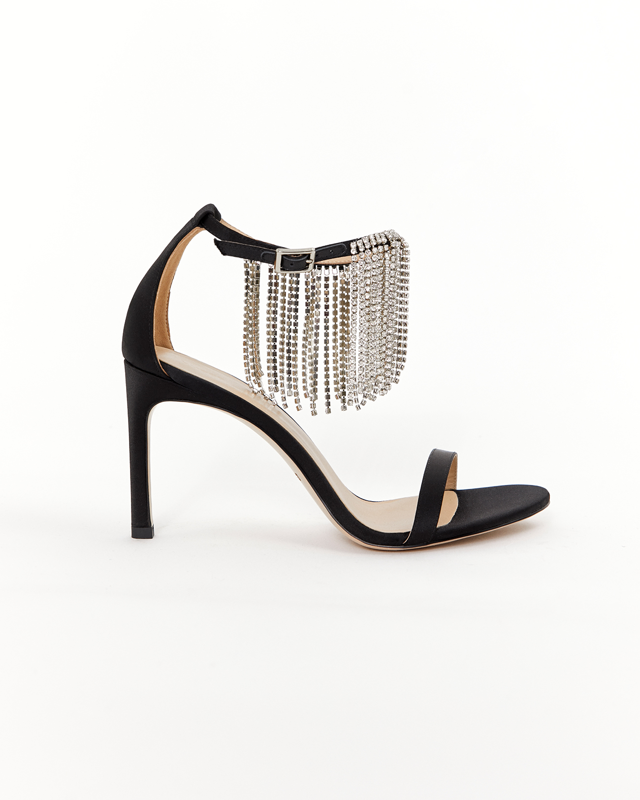 

Босоножки с колье черного цвета, 39