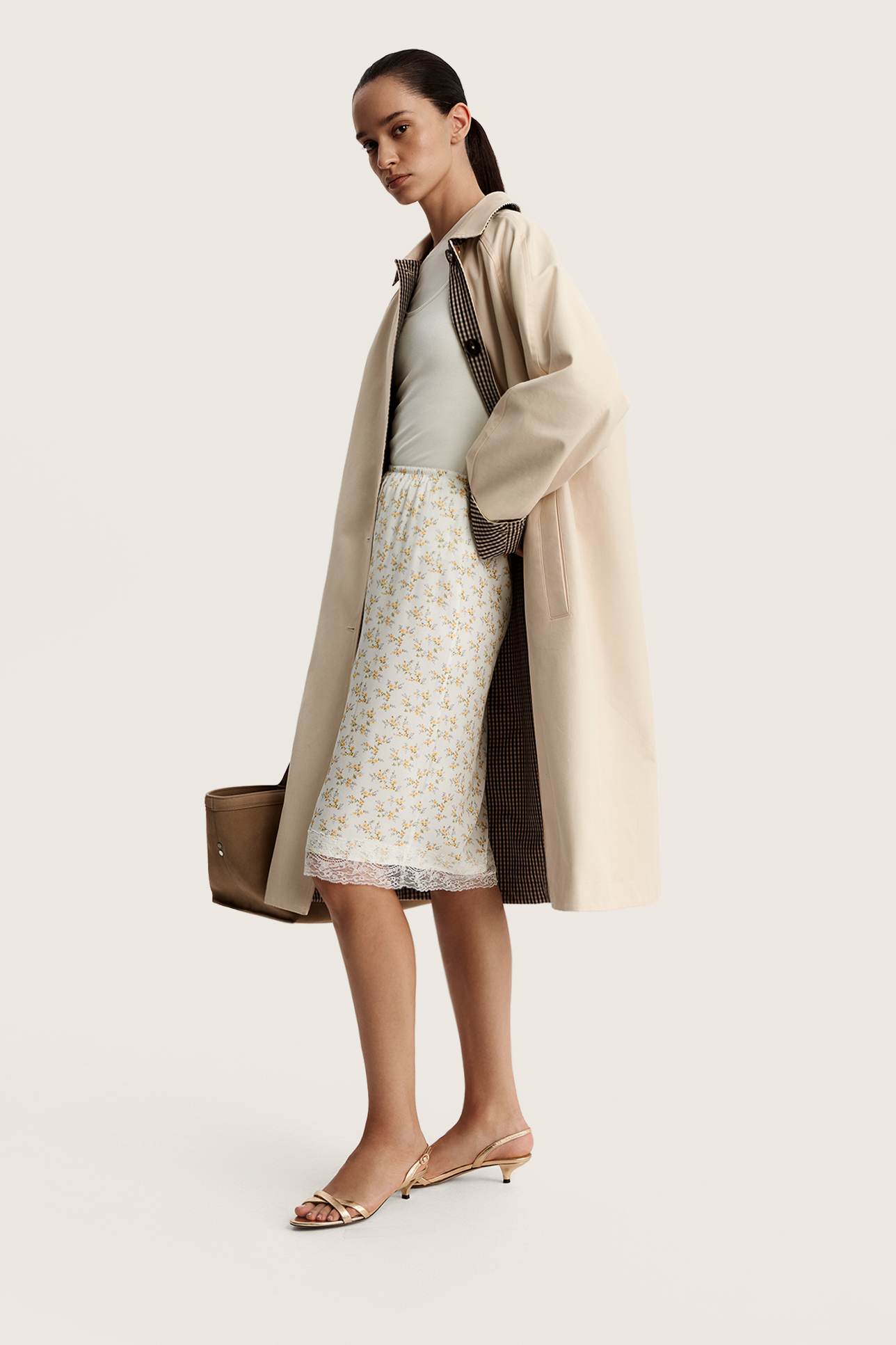 

Юбка с цветочным принтом и кружевом желтого цвета, M