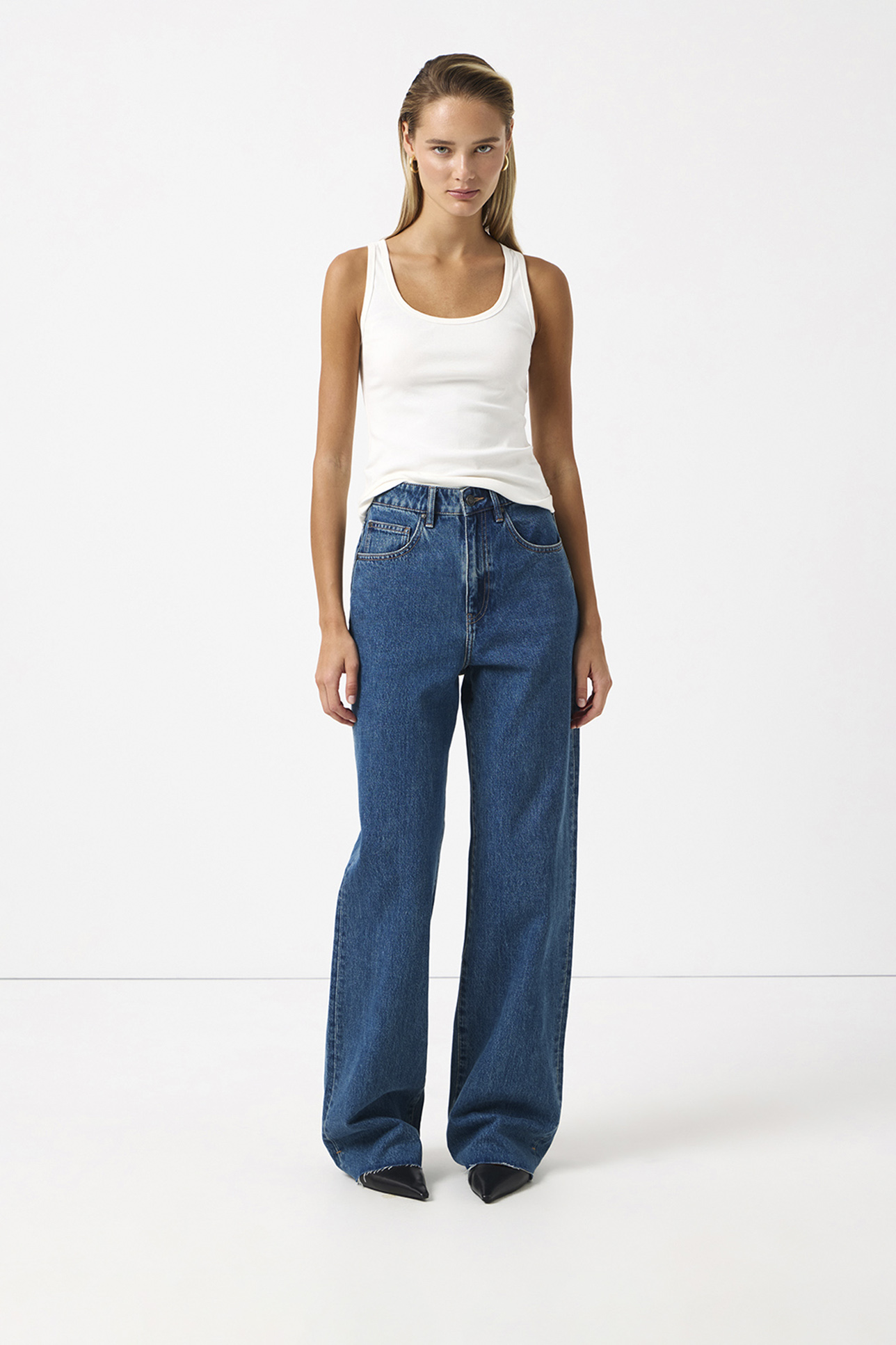 

Джинсы Wide leg WL100 с необработанным низом синего цвета, 31/32