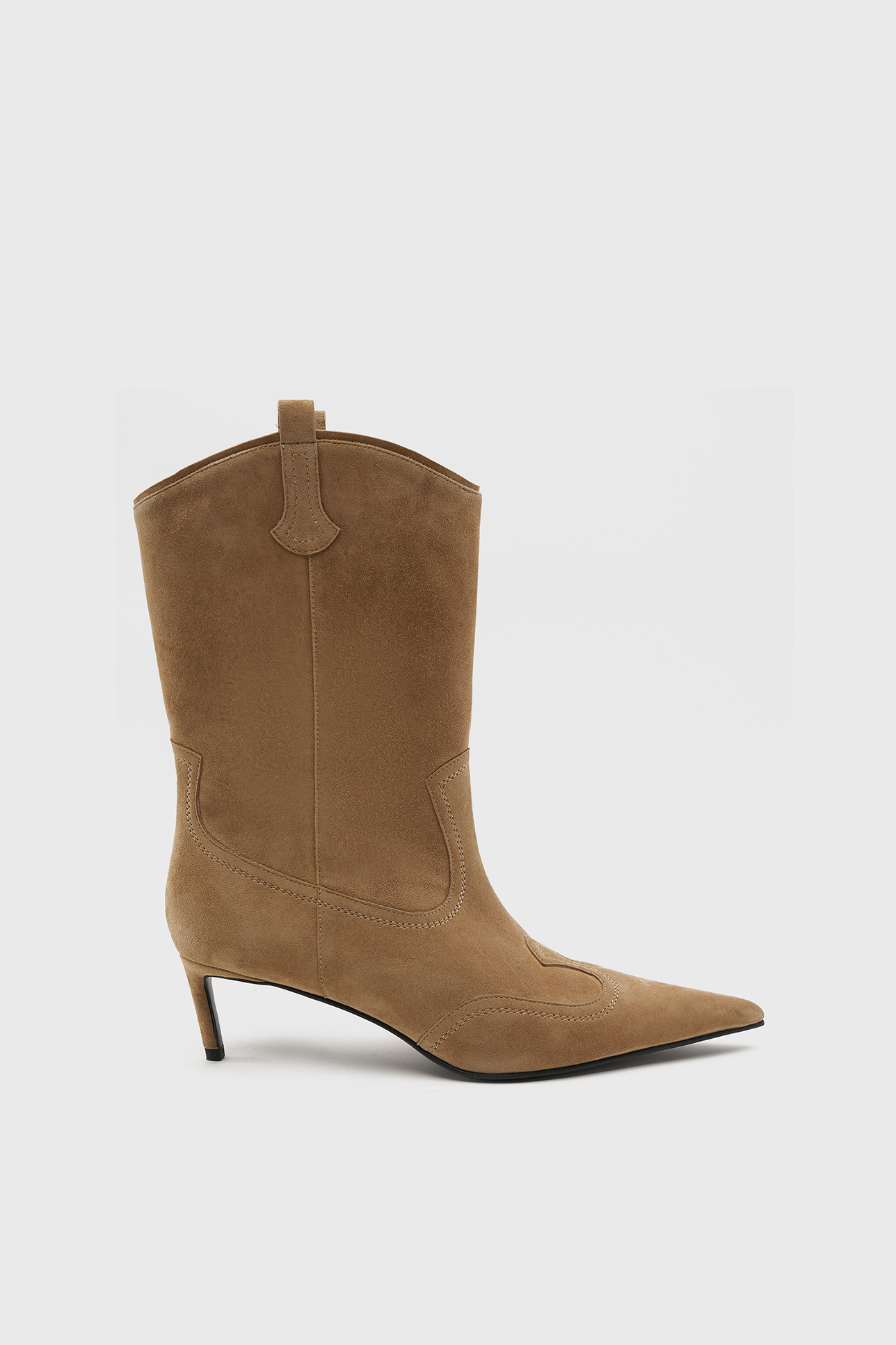 

Казаки с острым мысом бежевого цвета, 38