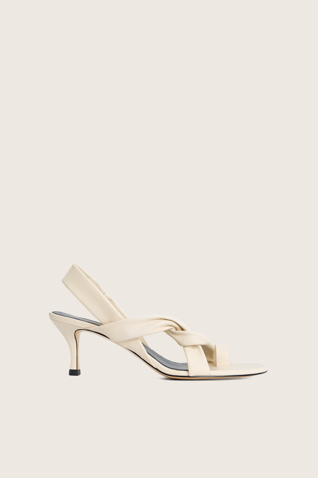 

Босоножки с мягкими ремнями, 36