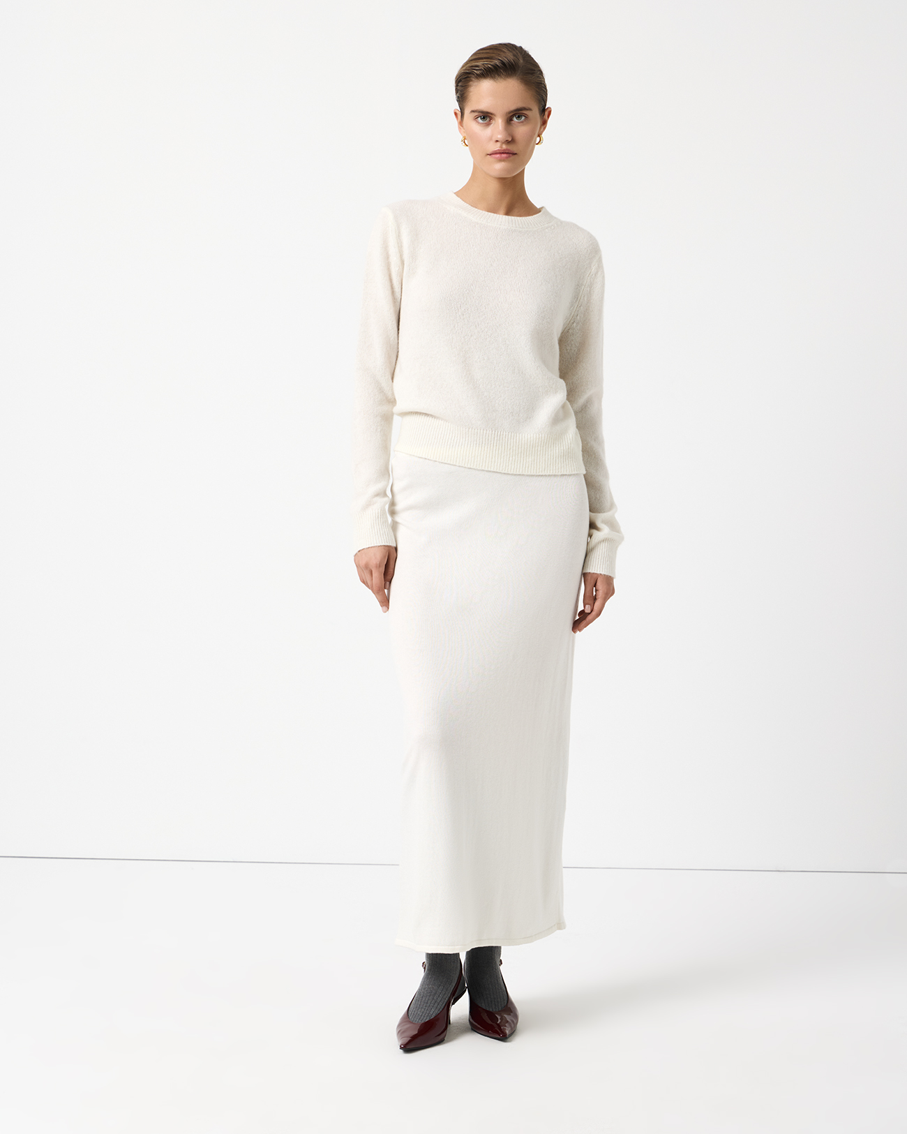 

Вязаная юбка-макси с разрезом молочного цвета, XS