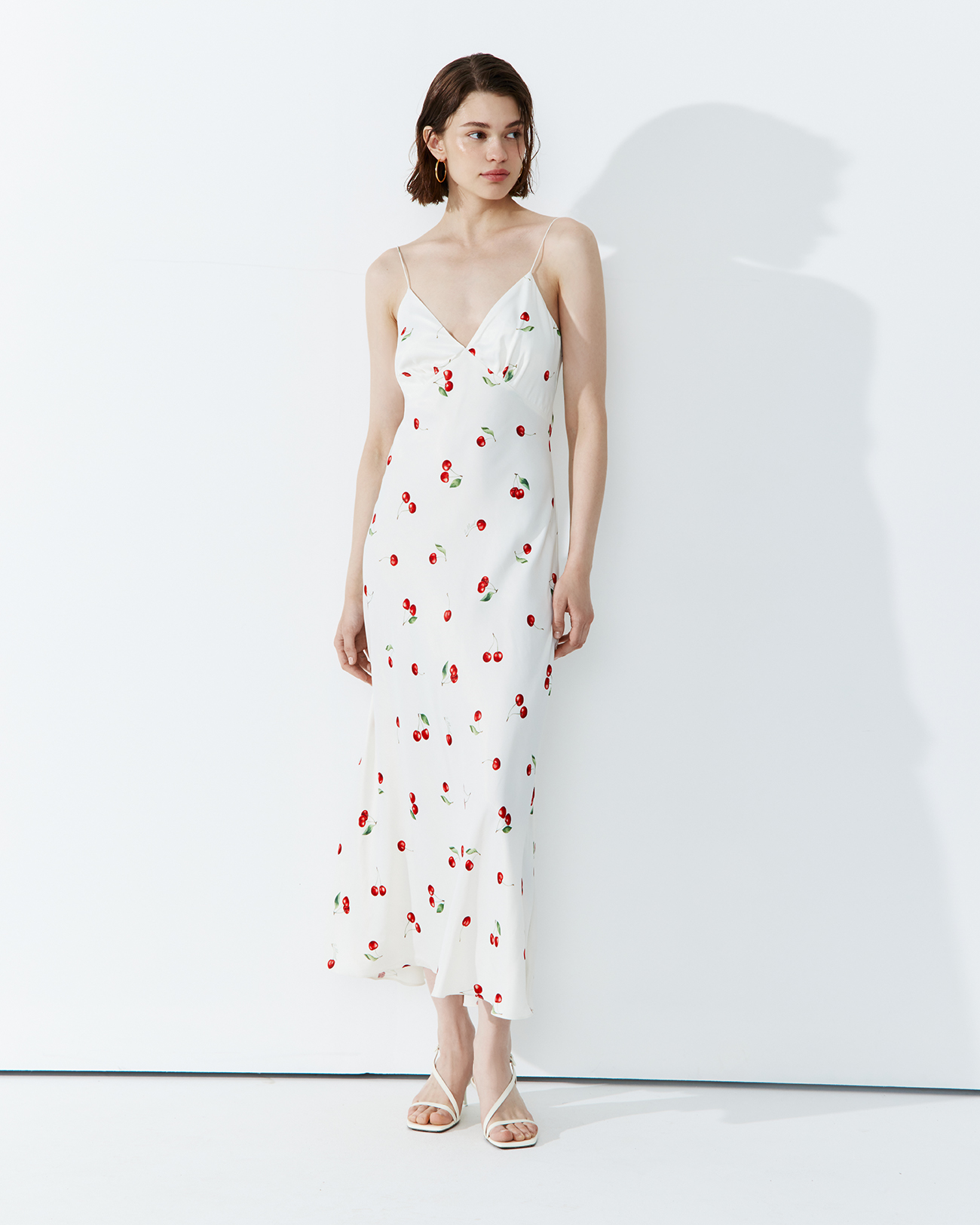 

Платье-комбинация миди с принтом белого цвета, S