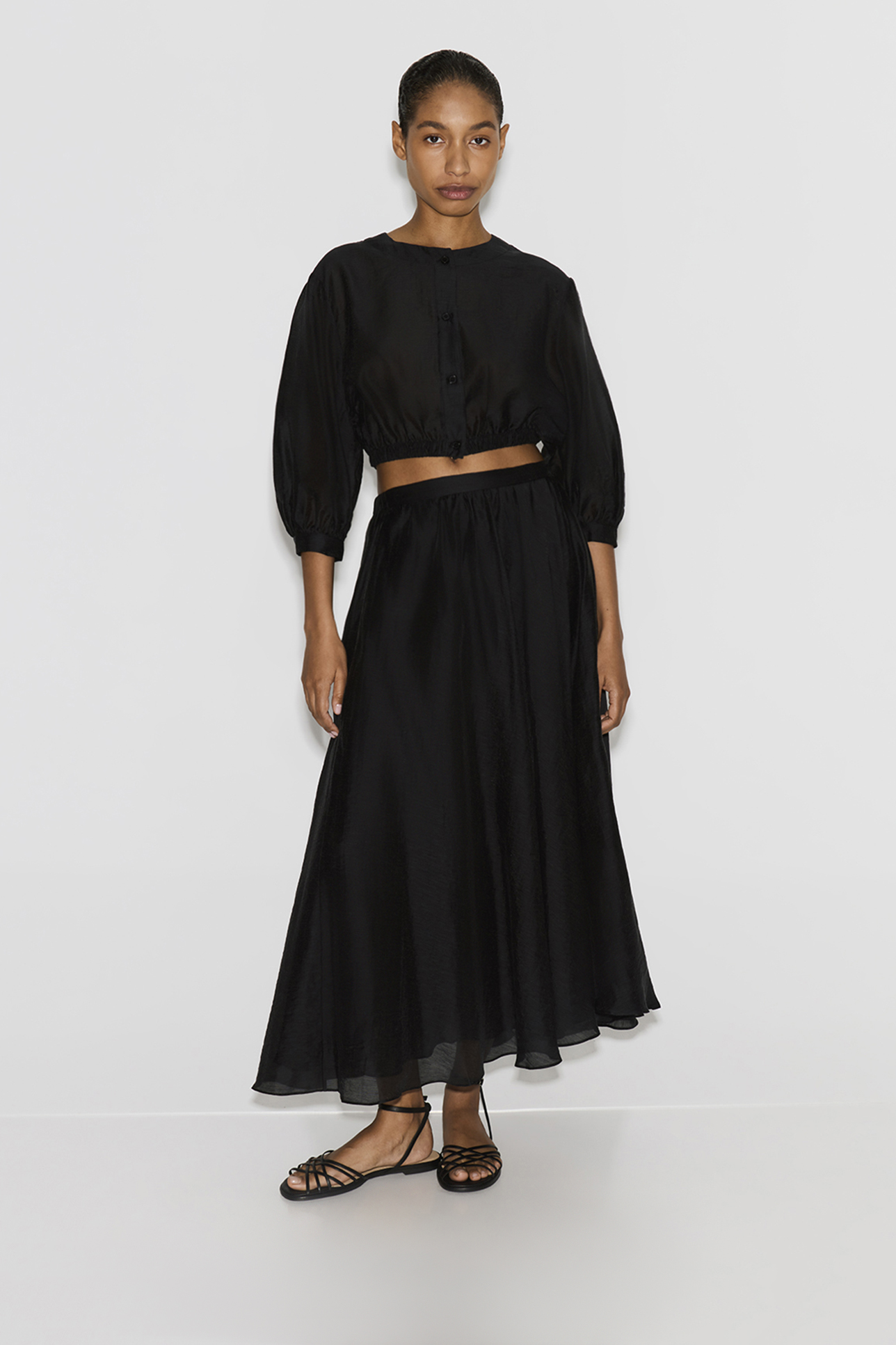 

Юбка миди черного цвета, S