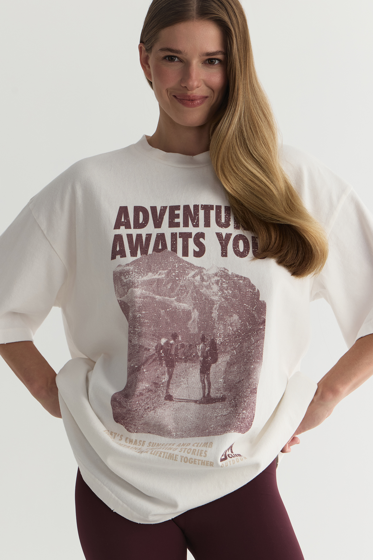 

Футболка vintage vibe с принтом Adventure молочного цвета, M