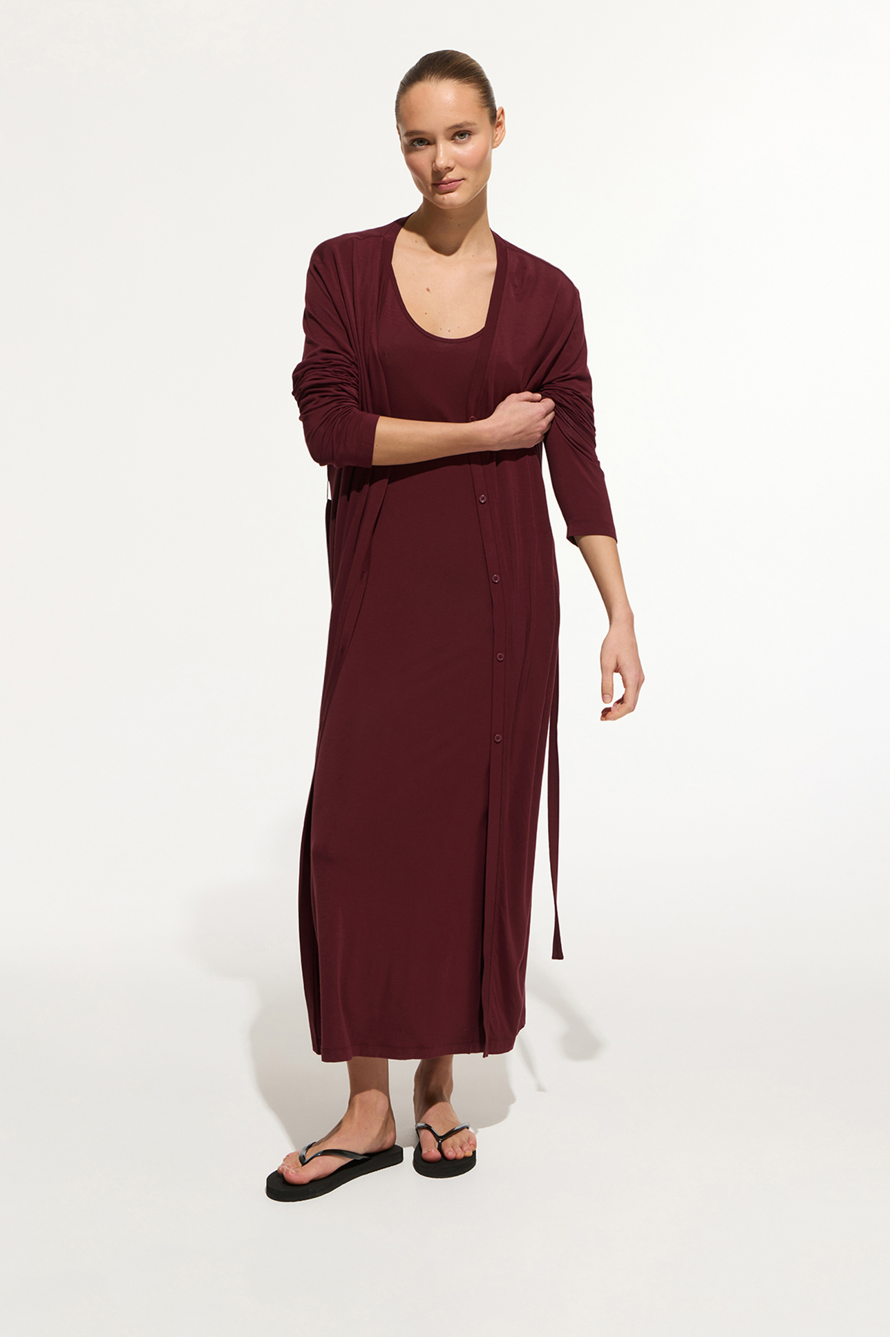 

Кардиган из тонкого трикотажа винного цвета, M