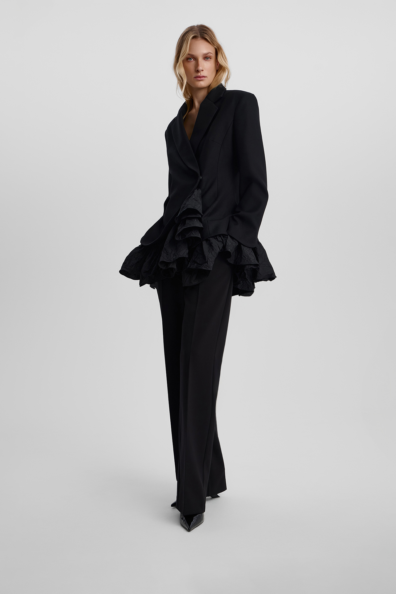 

Жакет с рюшами черного цвета, L