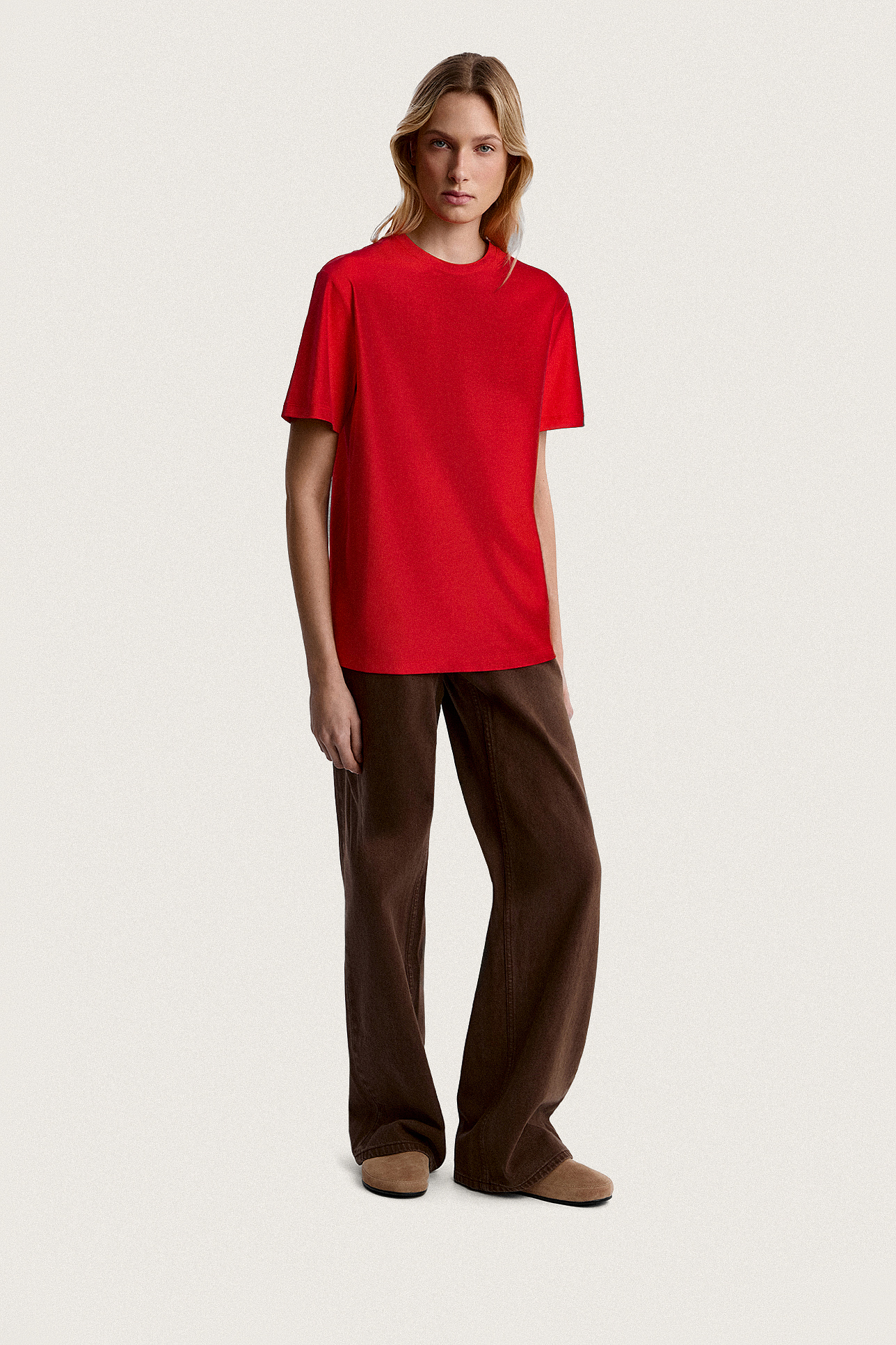 

Базовая футболка из хлопка, S