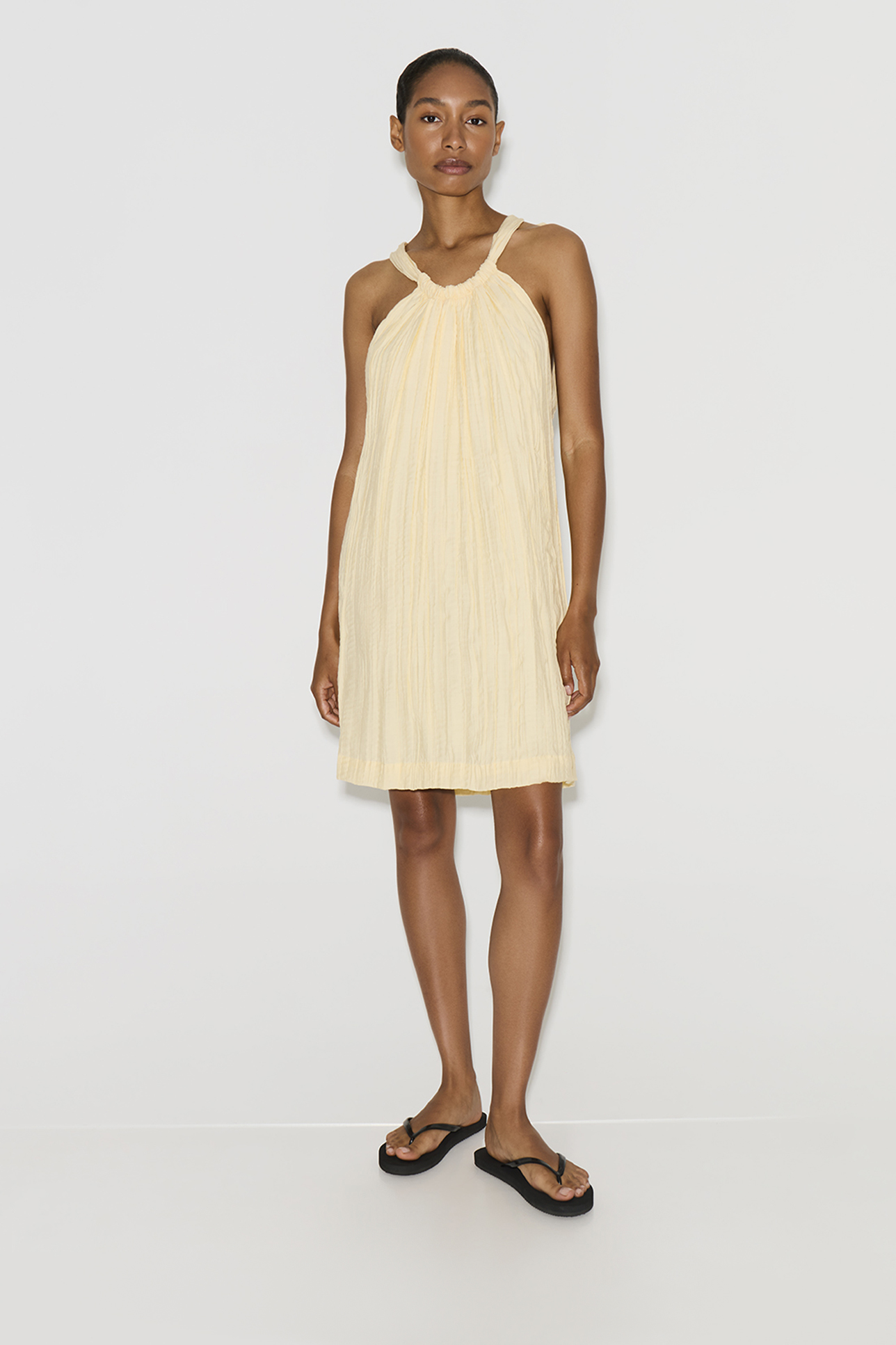 

Платье мини из жатого сатина желтого цвета, S