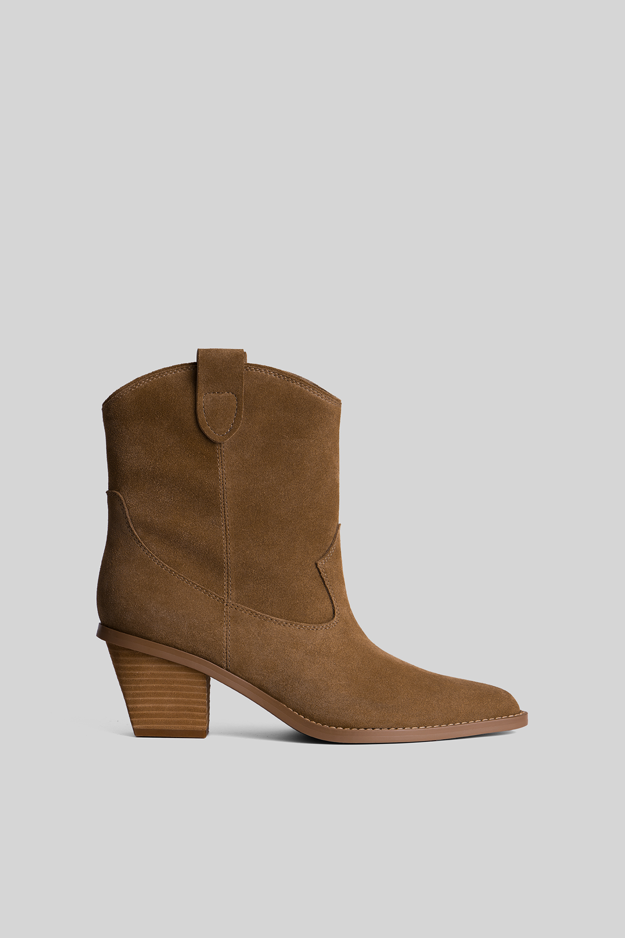 

Ботильоны из замши на среднем каблуке, 35