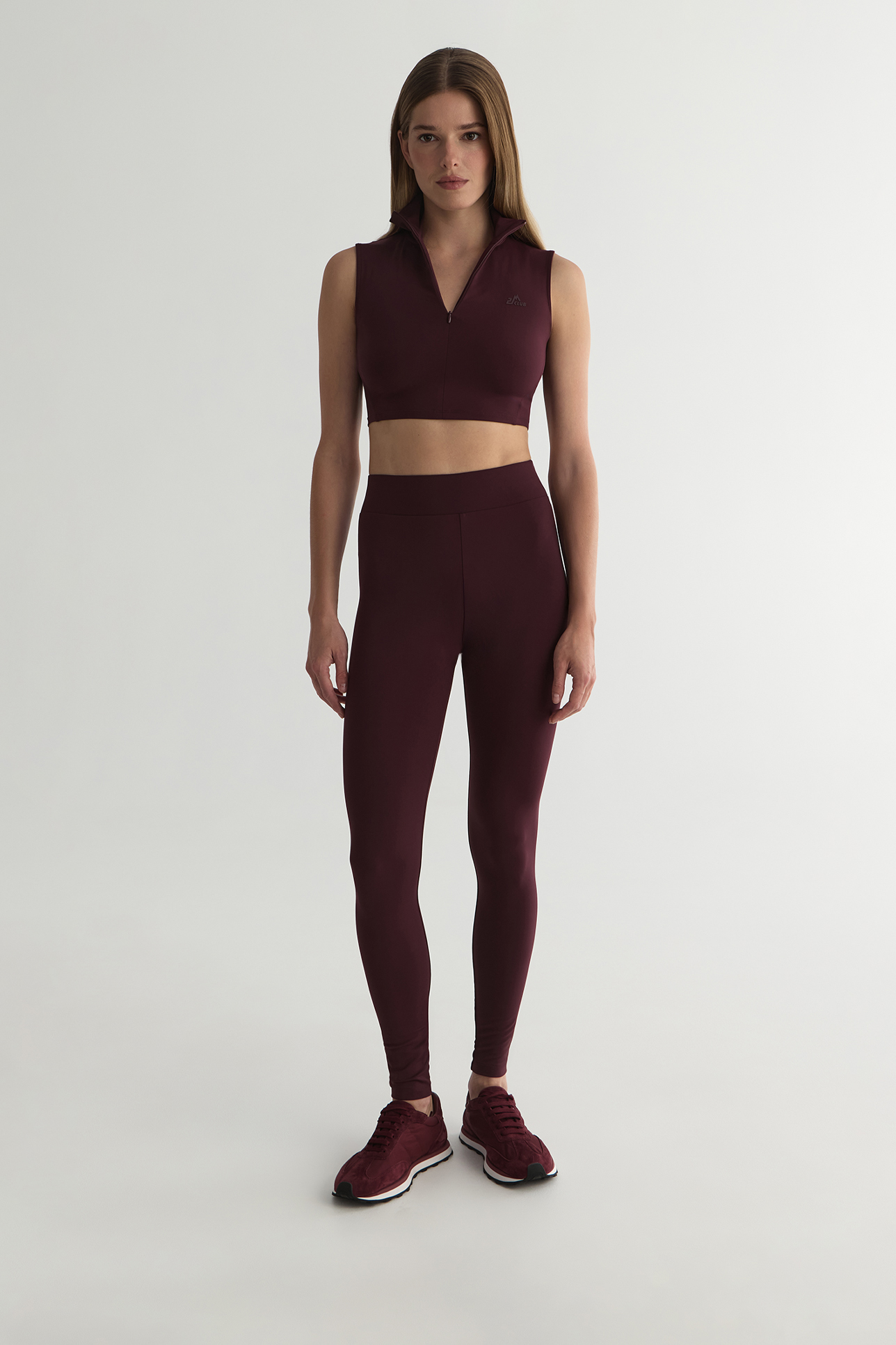 

Кроп-топ на молнии сливового цвета, S