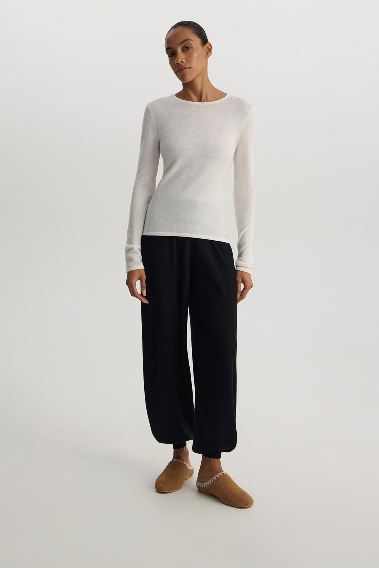 

Лонгслив из шерсти с добавлением кашемира молочного цвета, S