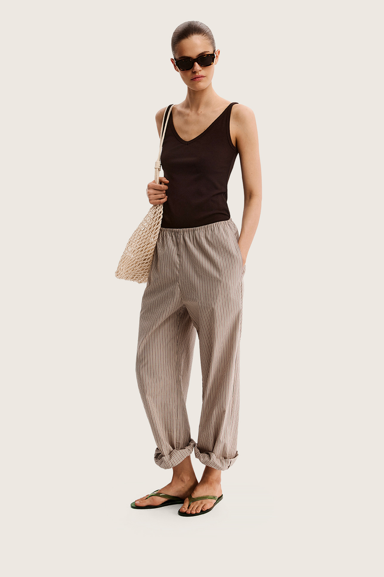 

Топ на тонких бретелях в рубчик, XS