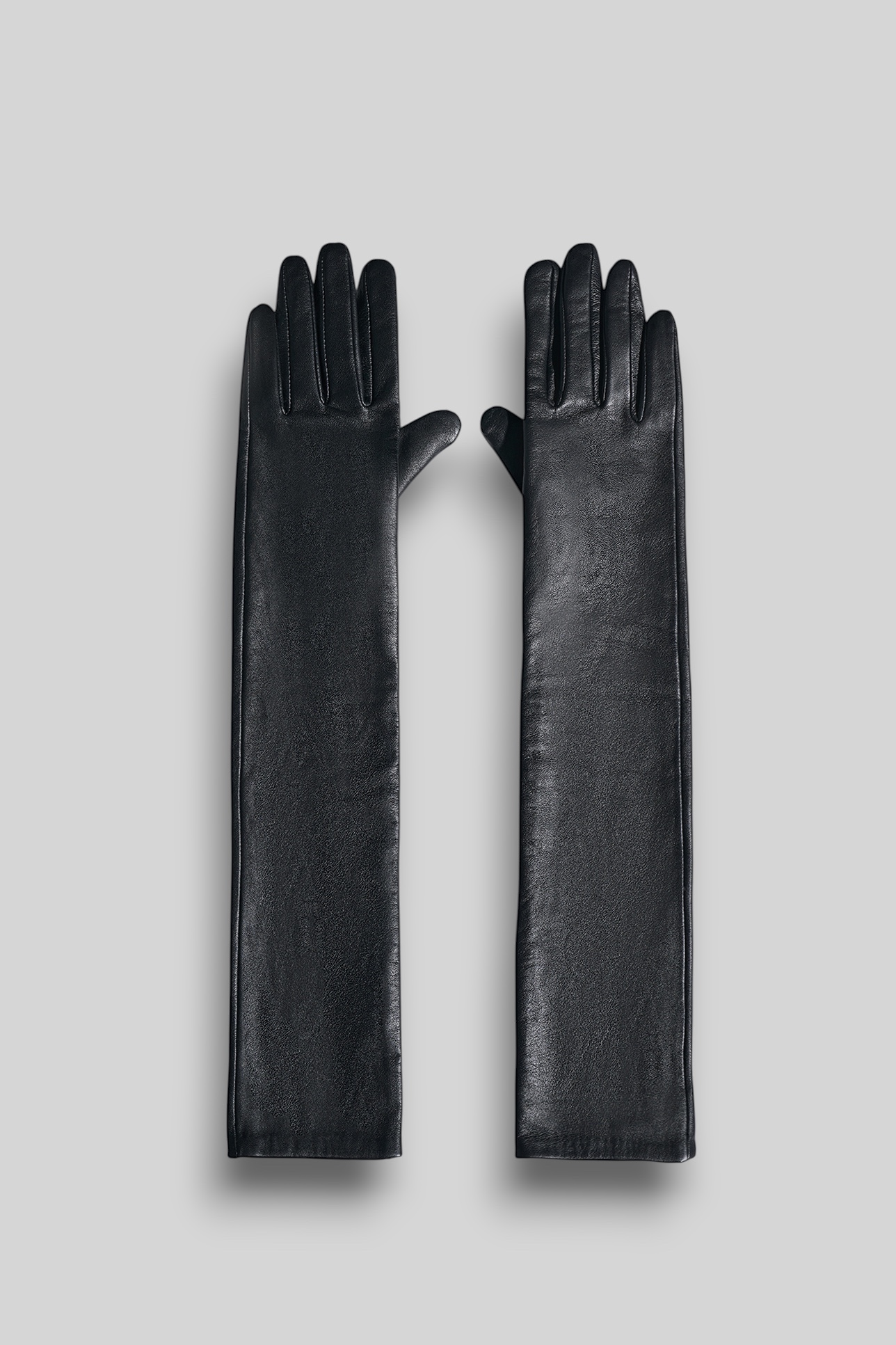 

Длинные кожаные перчатки черного цвета, 7,5