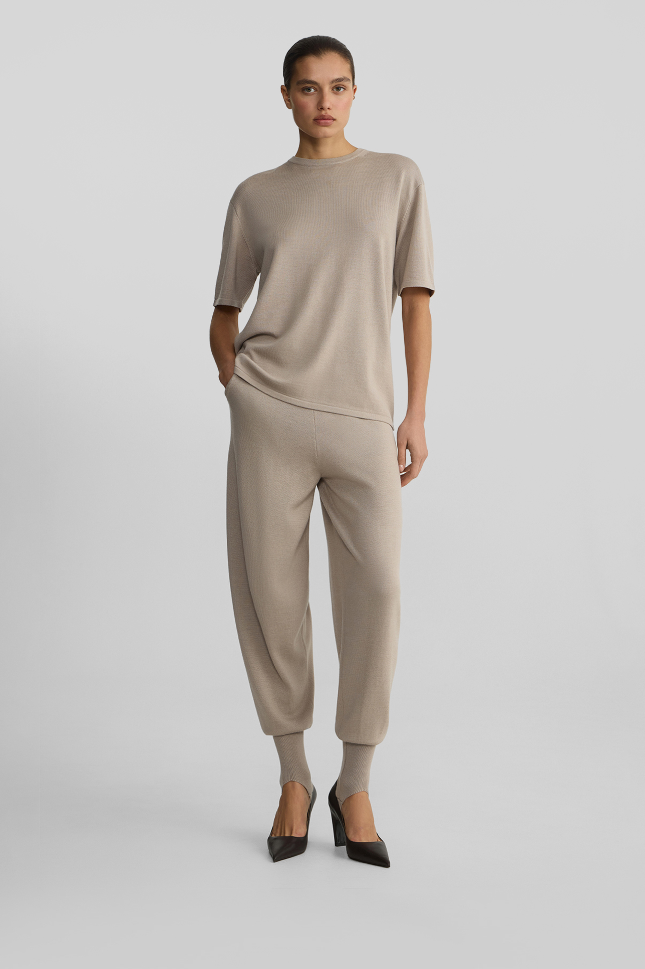 

Футболка объемная из шерсти мериноса, M