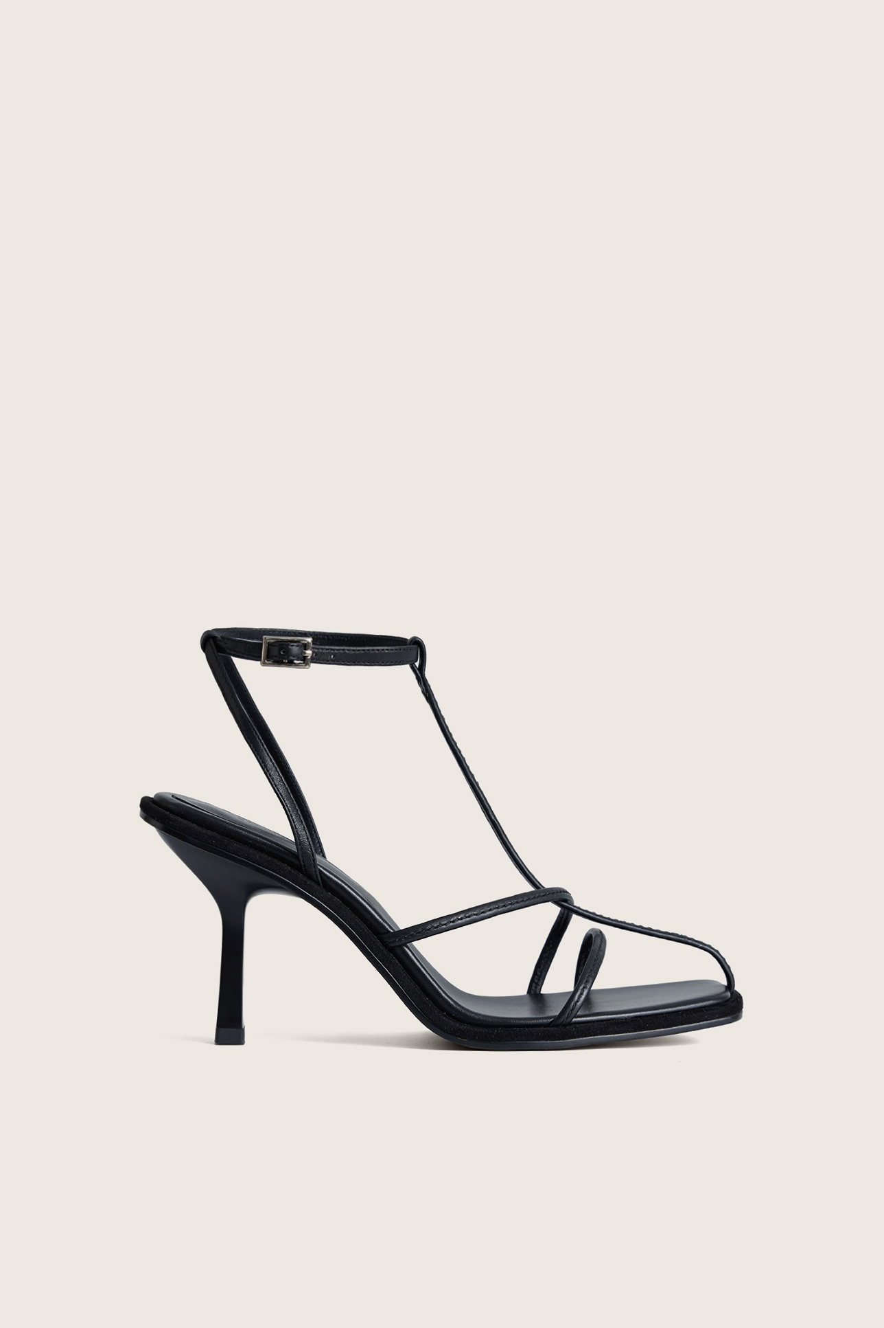 

Босоножки на высоком каблуке, 36