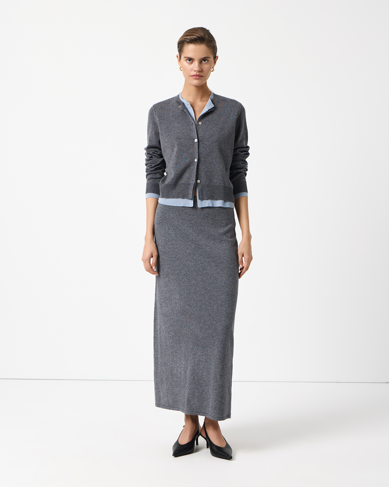 

Вязаная юбка-макси с разрезом серого цвета, XS