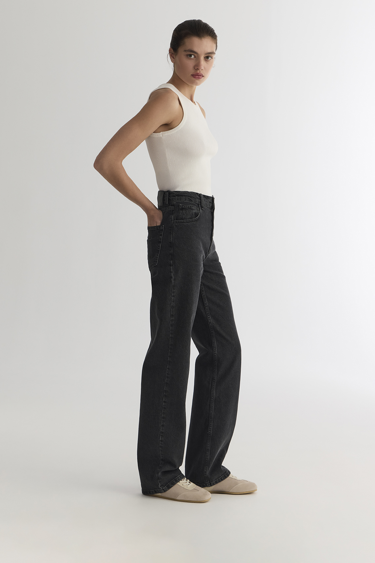 

Джинсы Straight Fit ST100 темно-серого цвета, 27/30