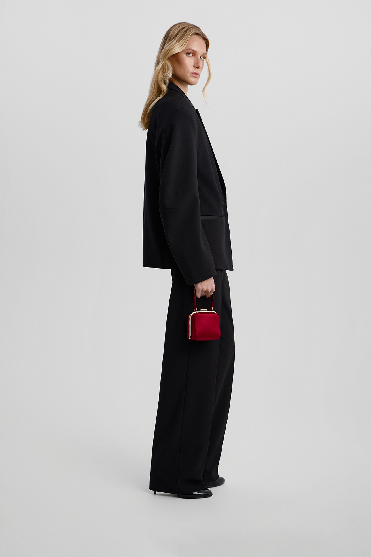 

Брюки с атласным поясом черного цвета, XXS