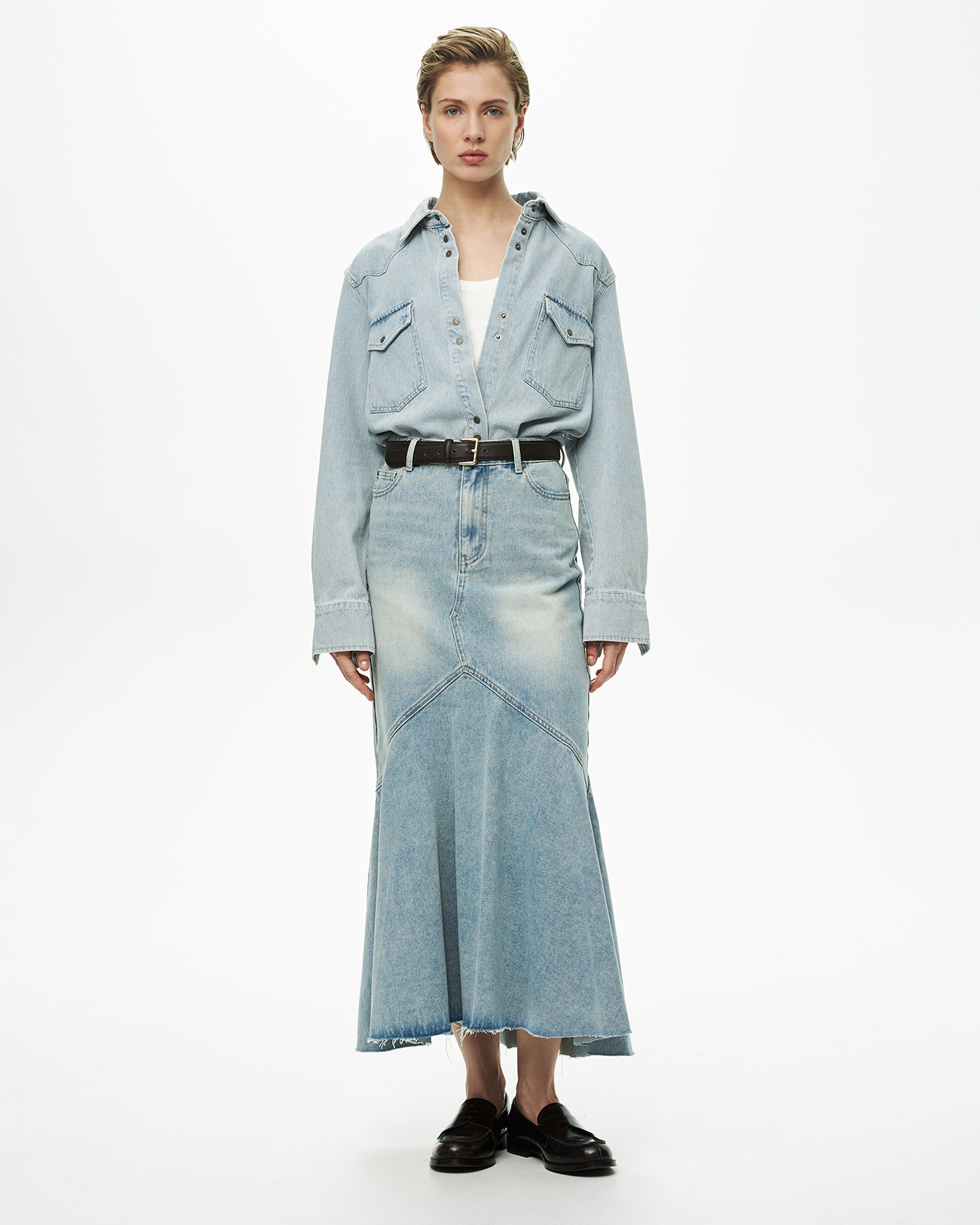 

Юбка джинсовая миди со складками голубого цвета, 27