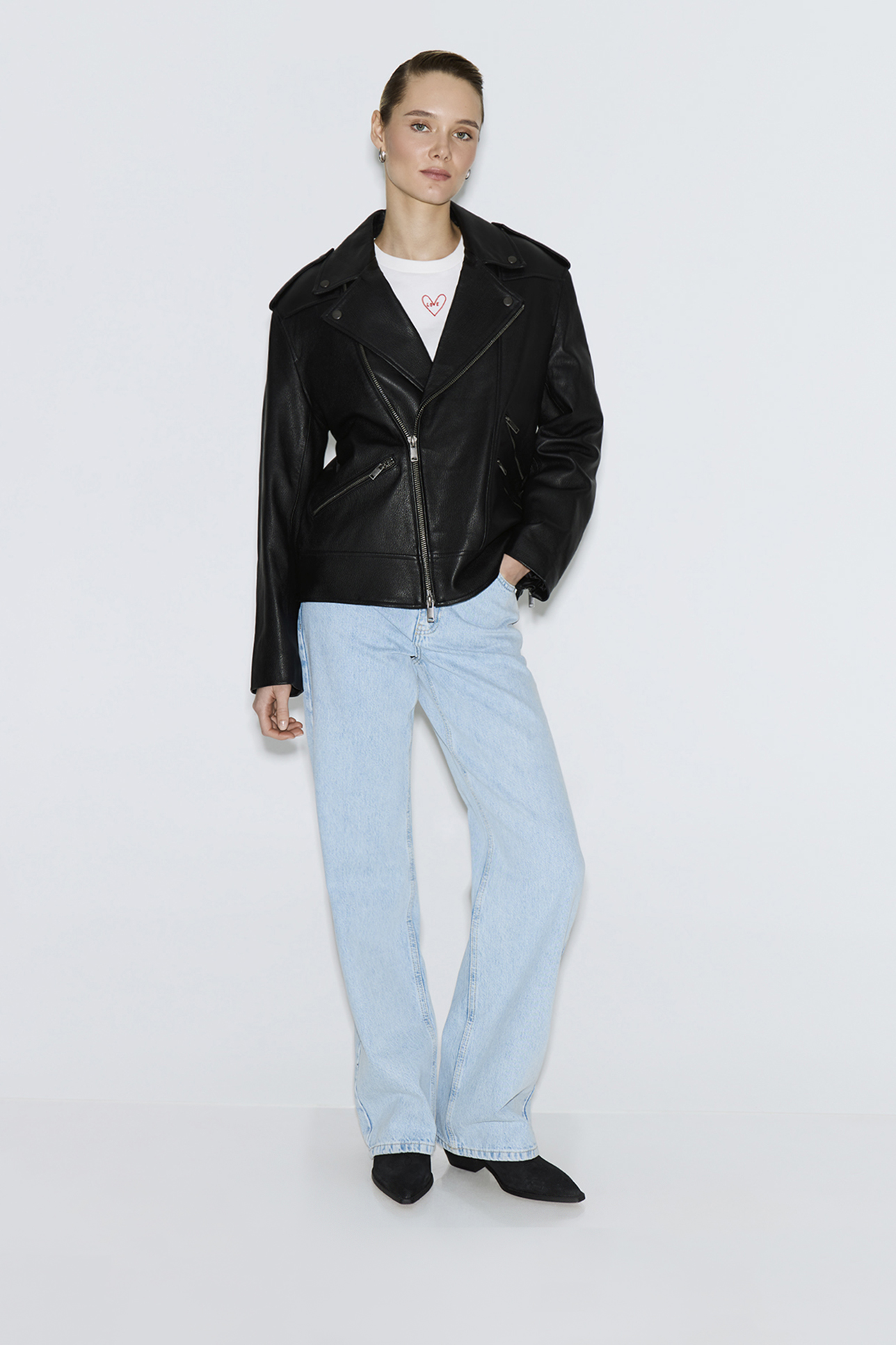 

Куртка из натуральной кожи черного цвета, XS