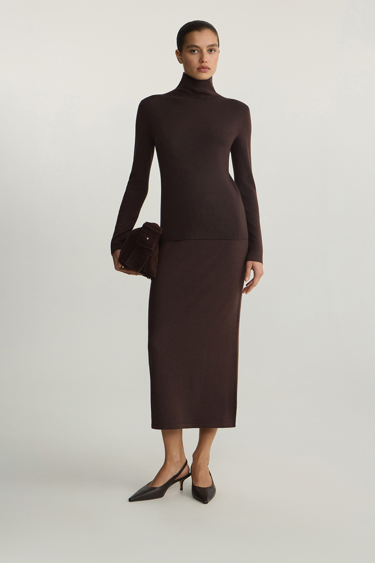 

Водолазка из шерсти мериноса шоколадного цвета, S