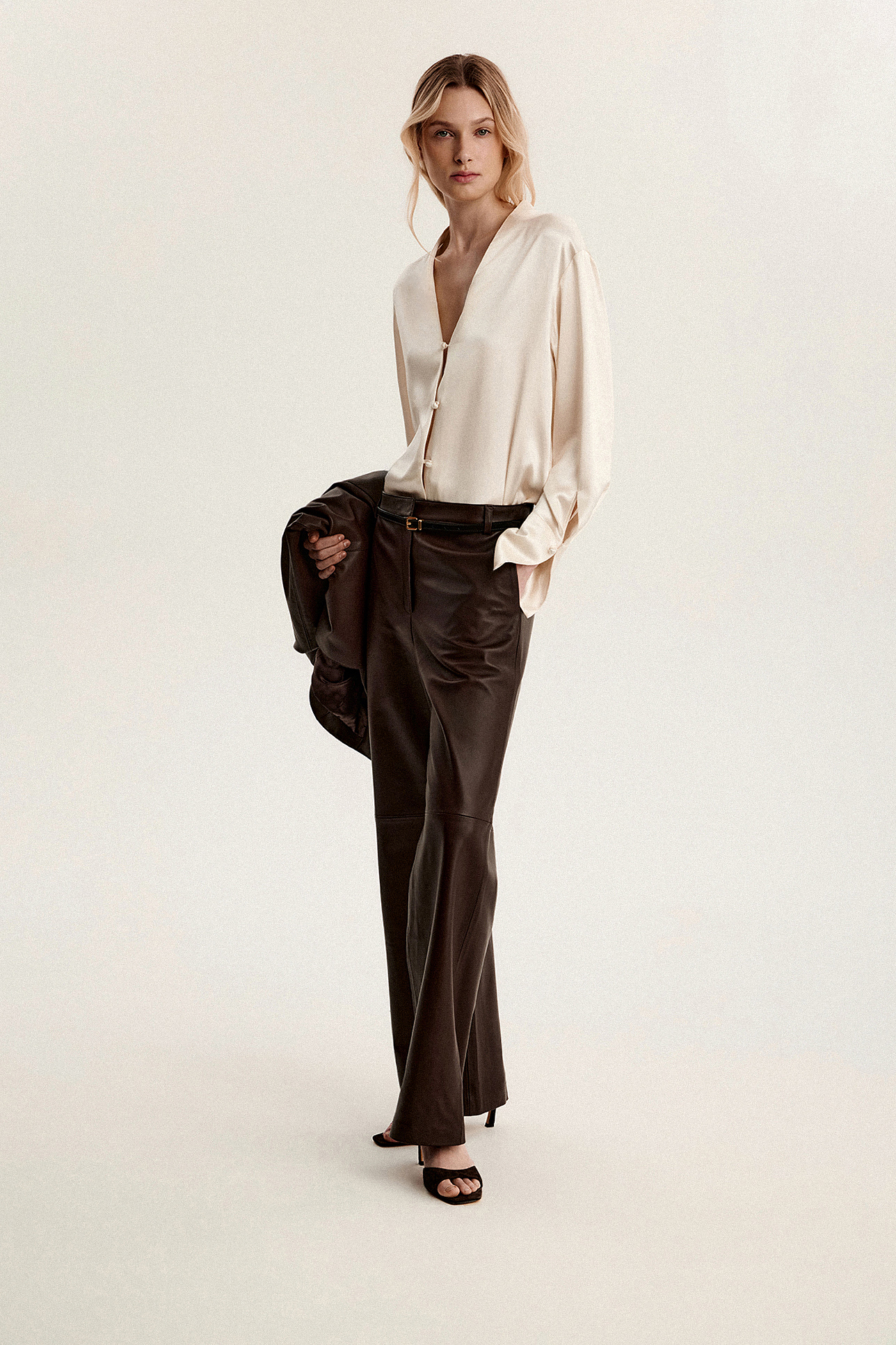 

Блуза прямая из шелка, L