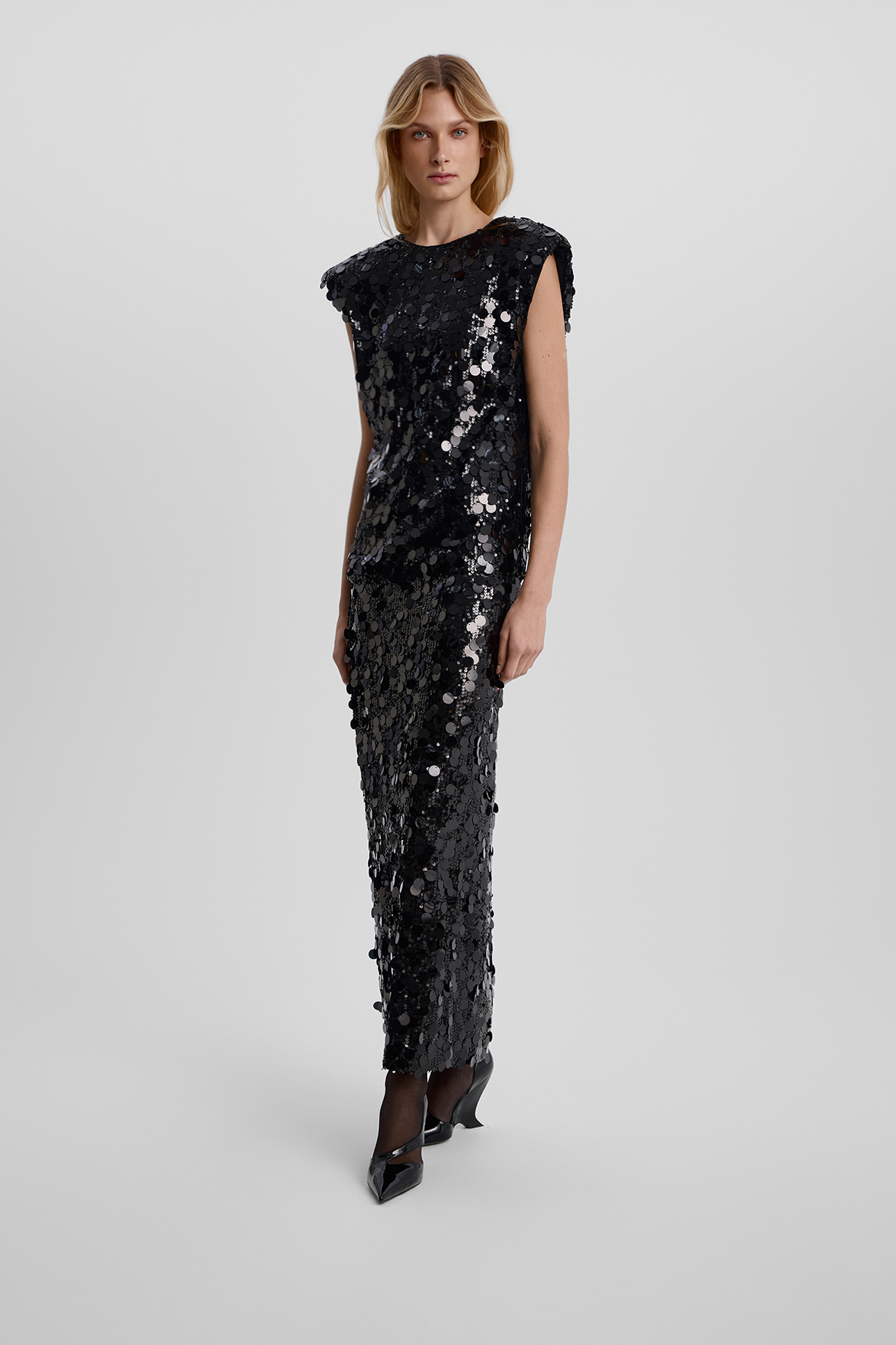 

Юбка миди из пайеток черного цвета, M