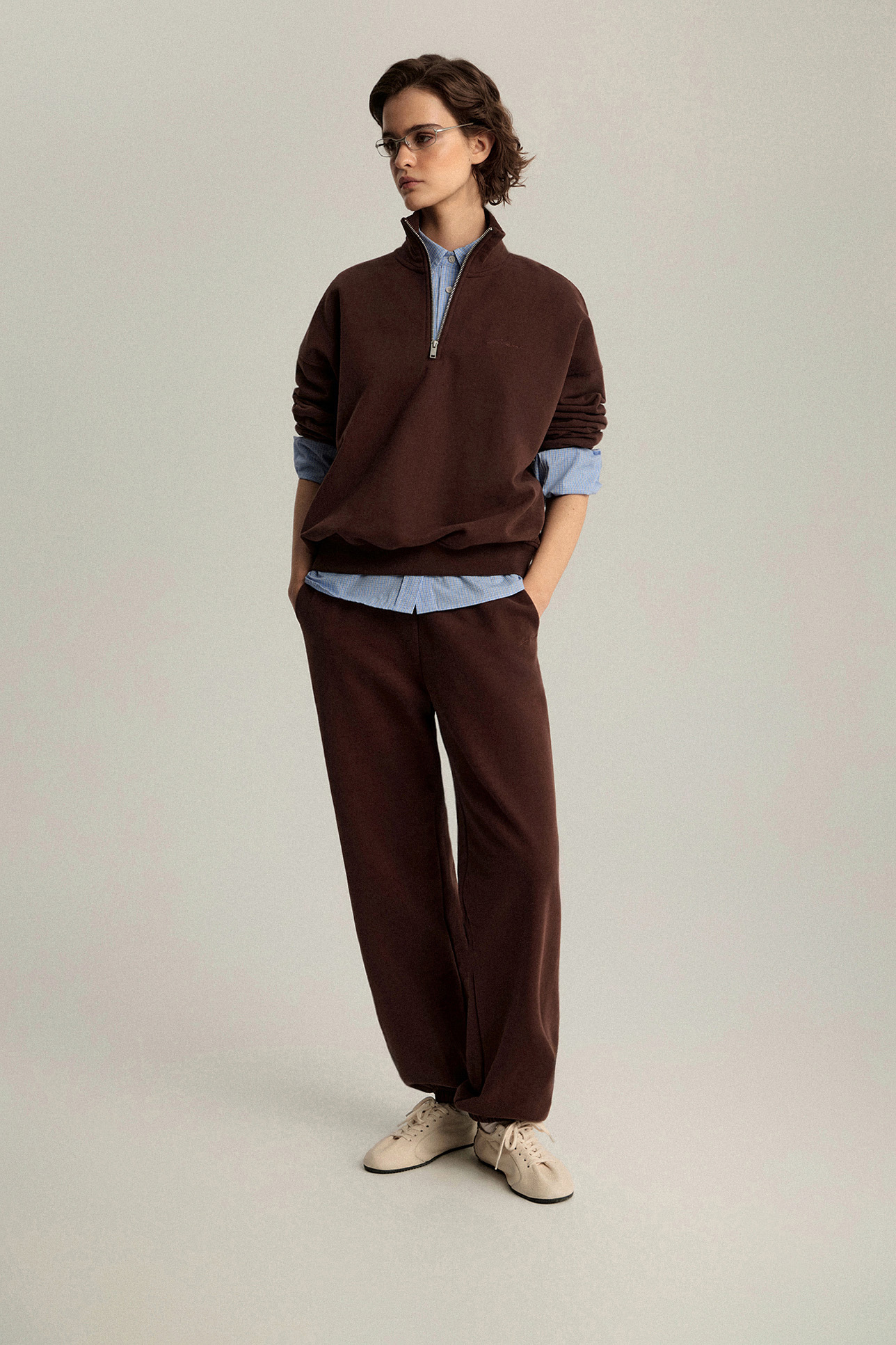 

Джоггеры из футера с вышивкой, XS