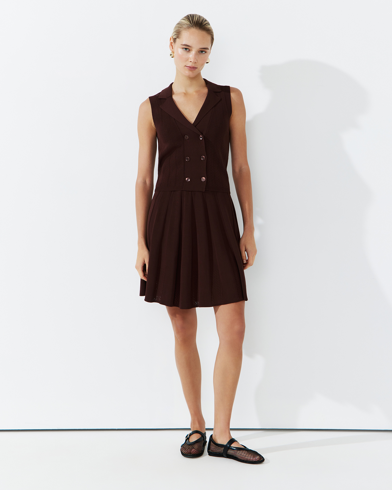 

Жилетка из вискозы шоколадного цвета, XS