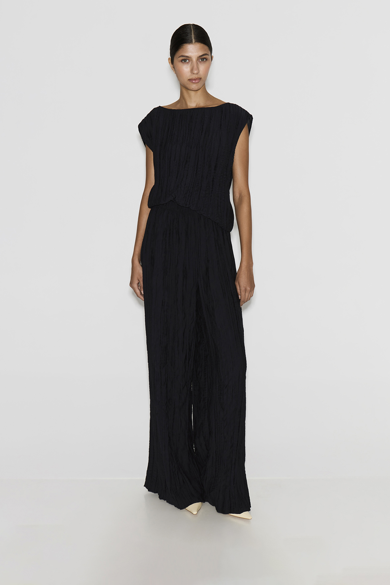 

Брюки из жатого сатина черного цвета, XS