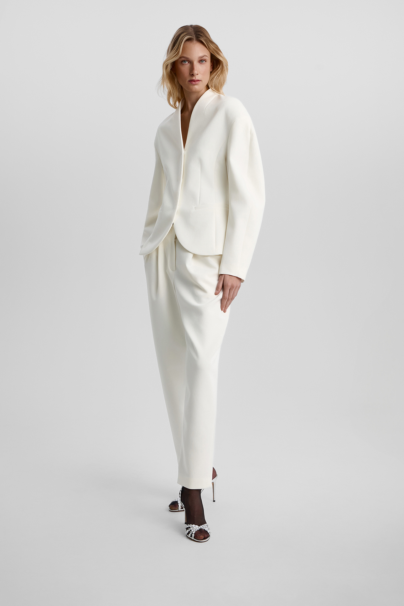 

Жакет с объемными рукавами молочного цвета, XS