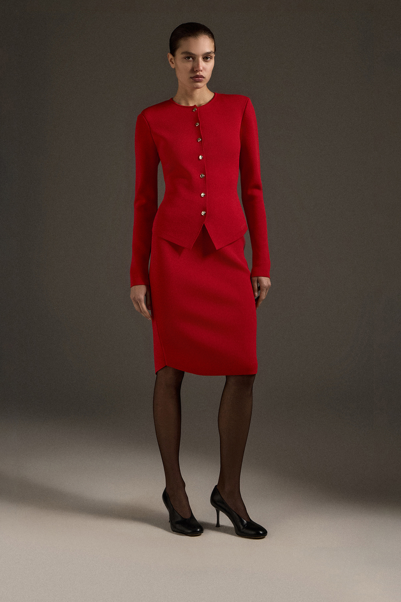 

Кардиган приталенного силуэта алого цвета, L