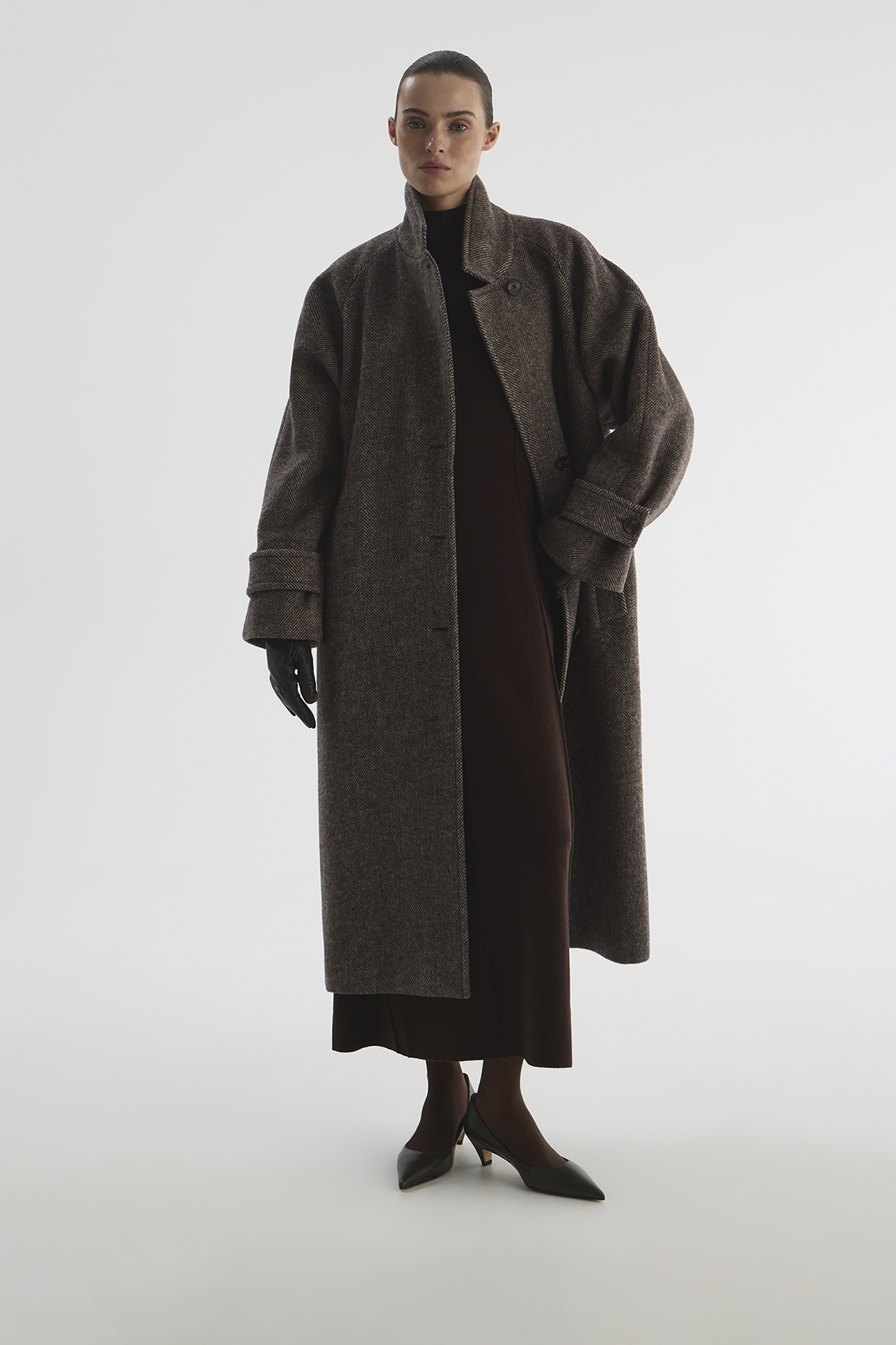 

Пальто oversize в елочку шоколадного цвета, S