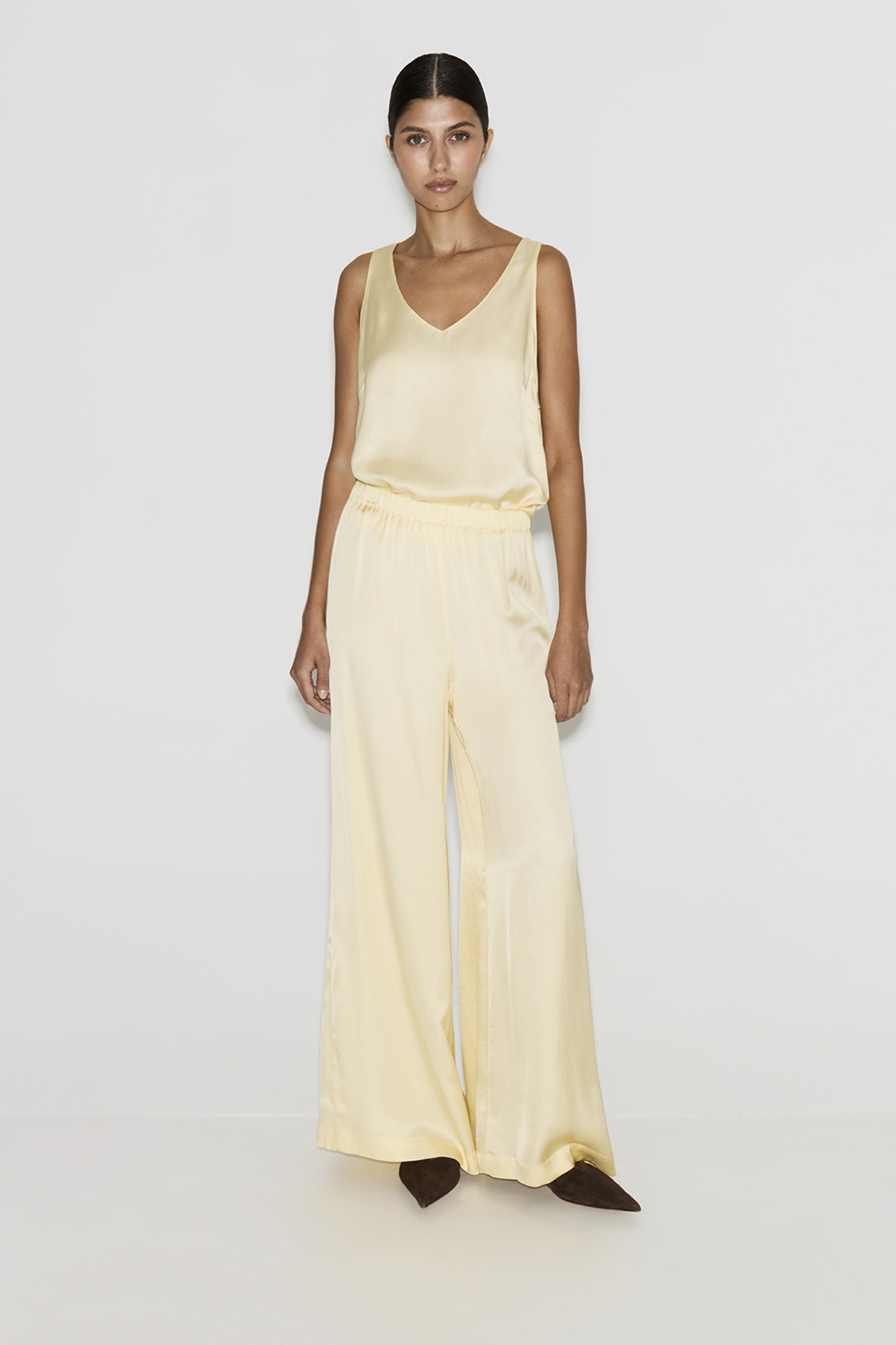 

Брюки желтого цвета, S